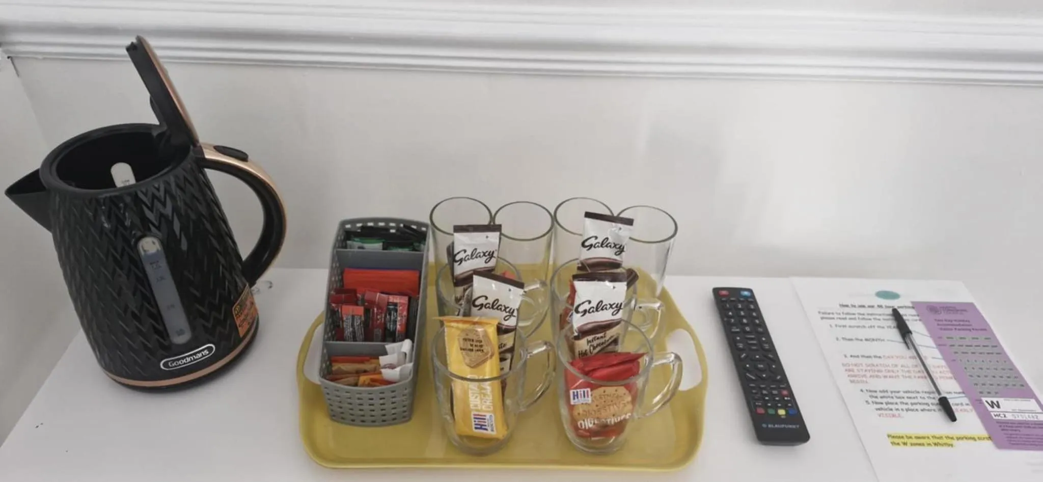 Coffee/tea facilities in LilyRose Hotel