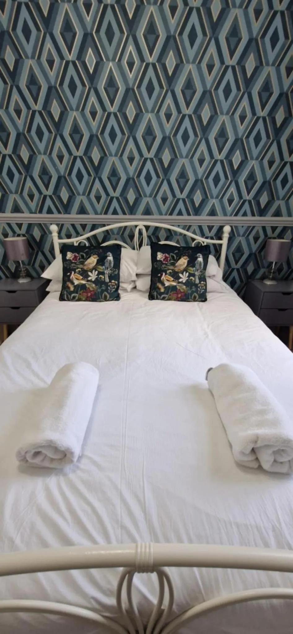 Bed in LilyRose Hotel