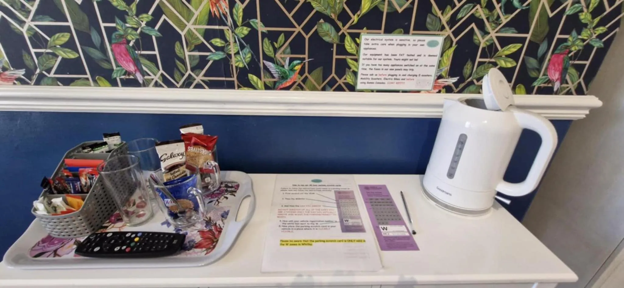 Coffee/tea facilities in LilyRose Hotel