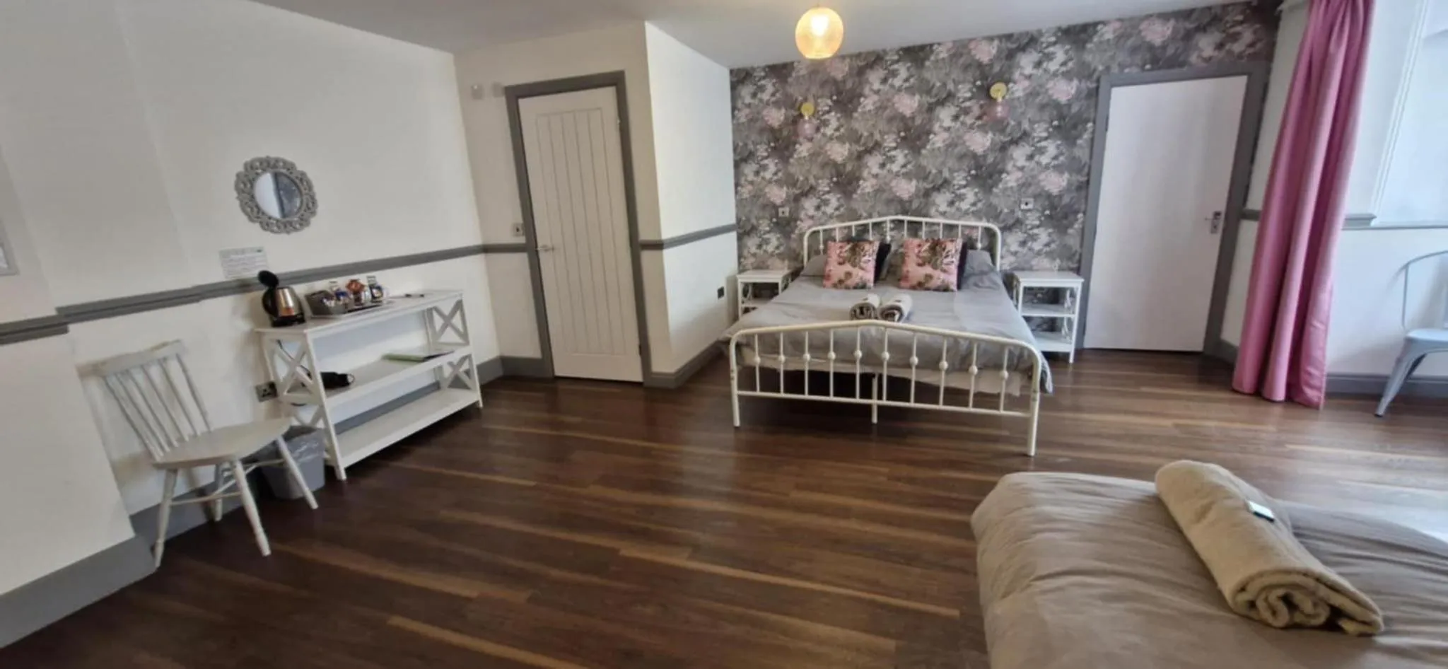 Bedroom, Bed in LilyRose Hotel