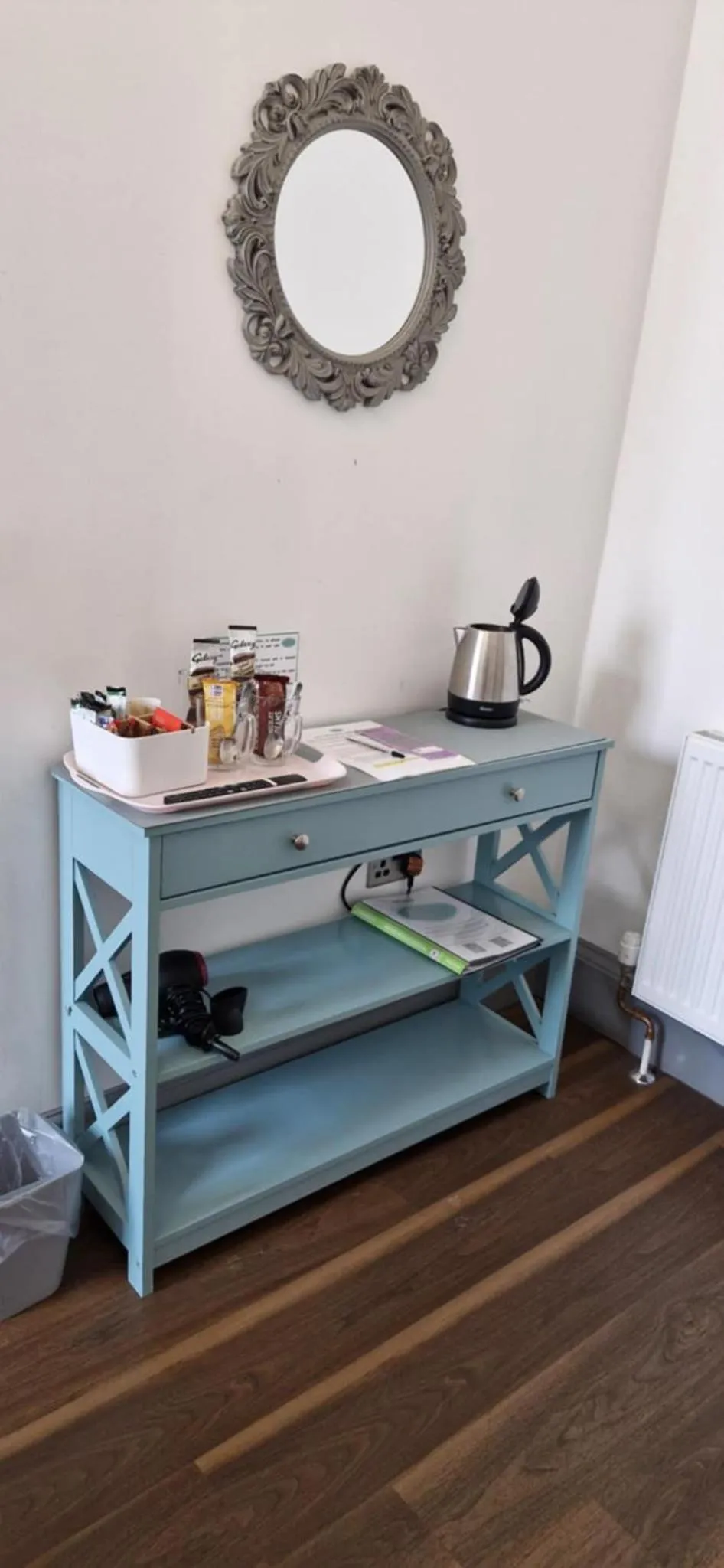 Coffee/tea facilities in LilyRose Hotel