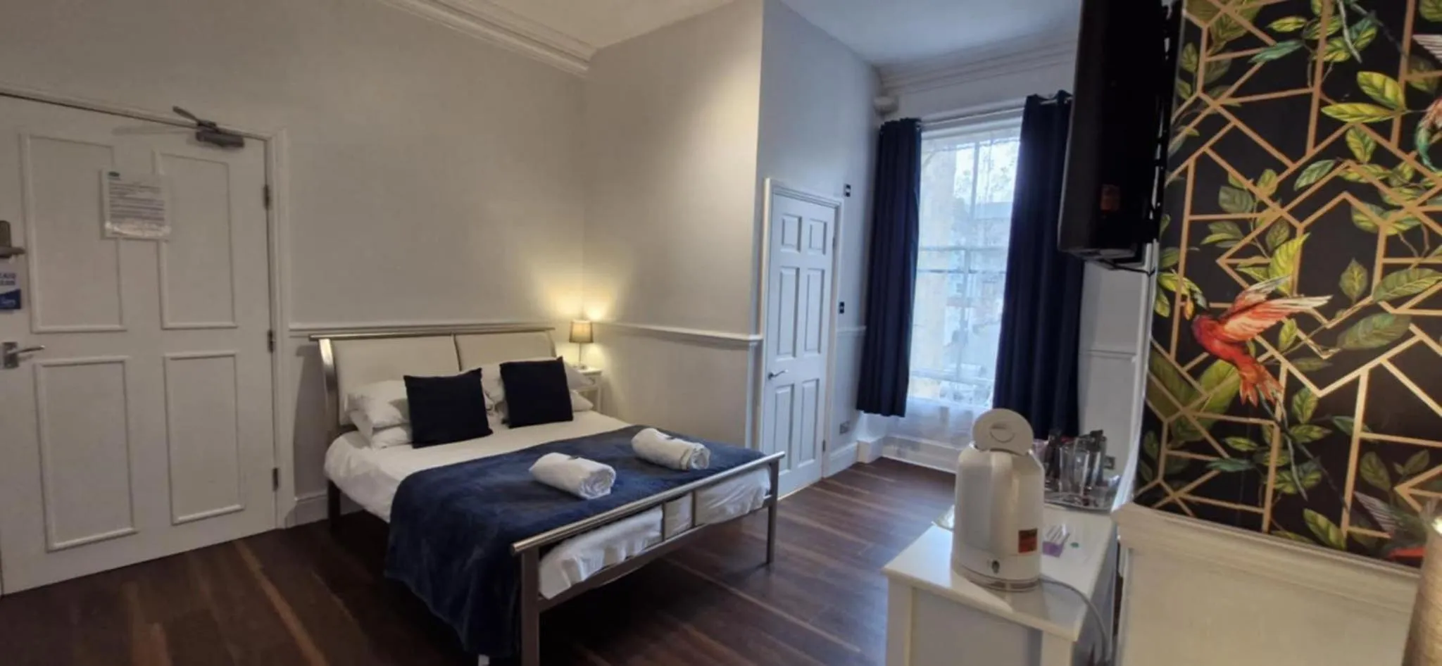 Photo of the whole room, Bed in LilyRose Hotel