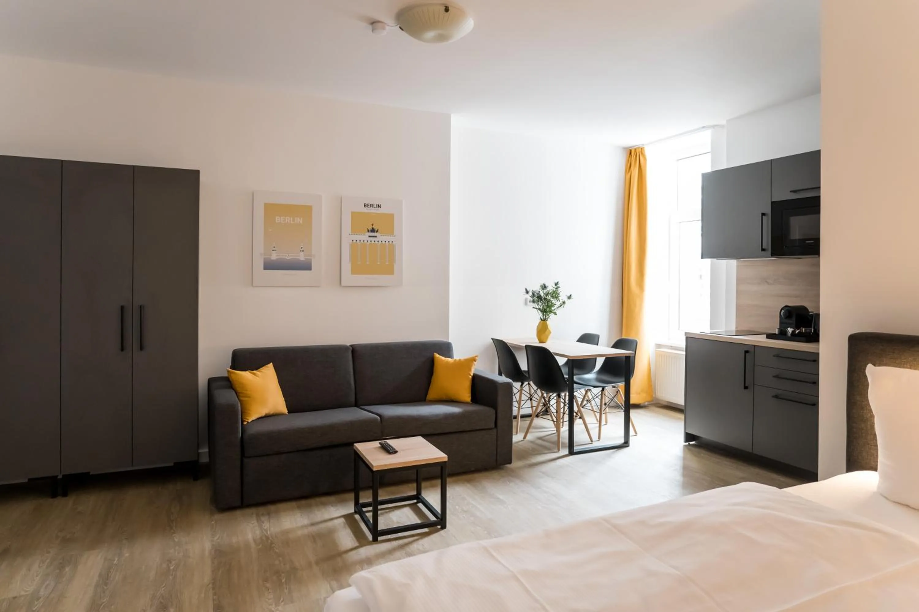 Bed in Homaris Boxi Studios