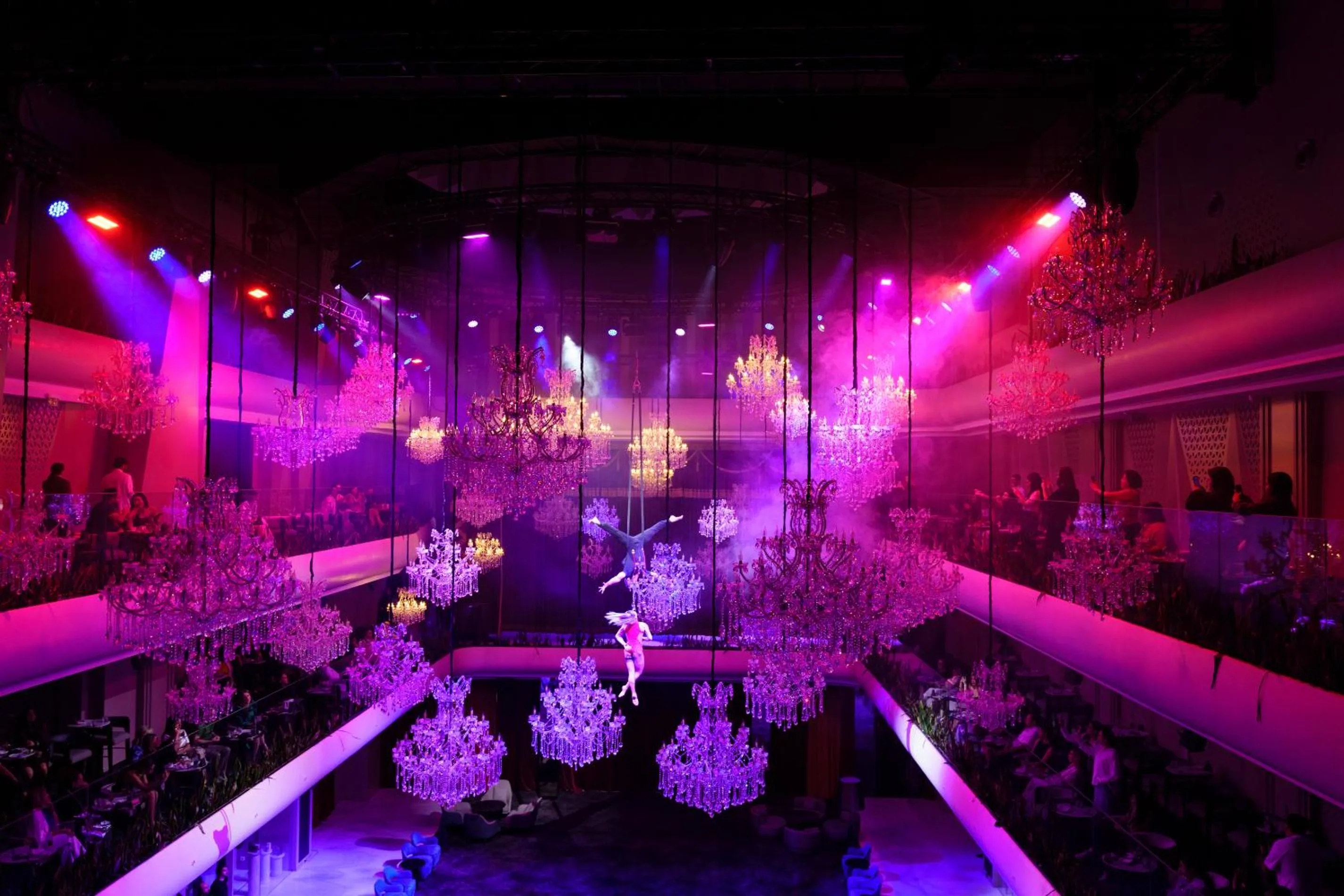 Entertainment in Seven Visions Resort and Places, the Dvin