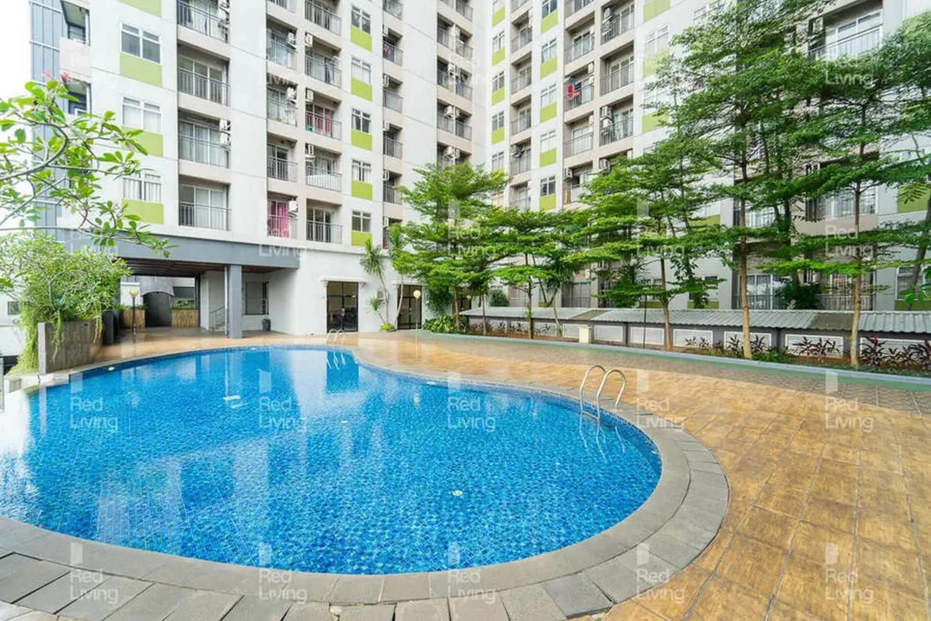 Property building in RedLiving Apartemen Serpong Green View - Celebrity Room Tower B