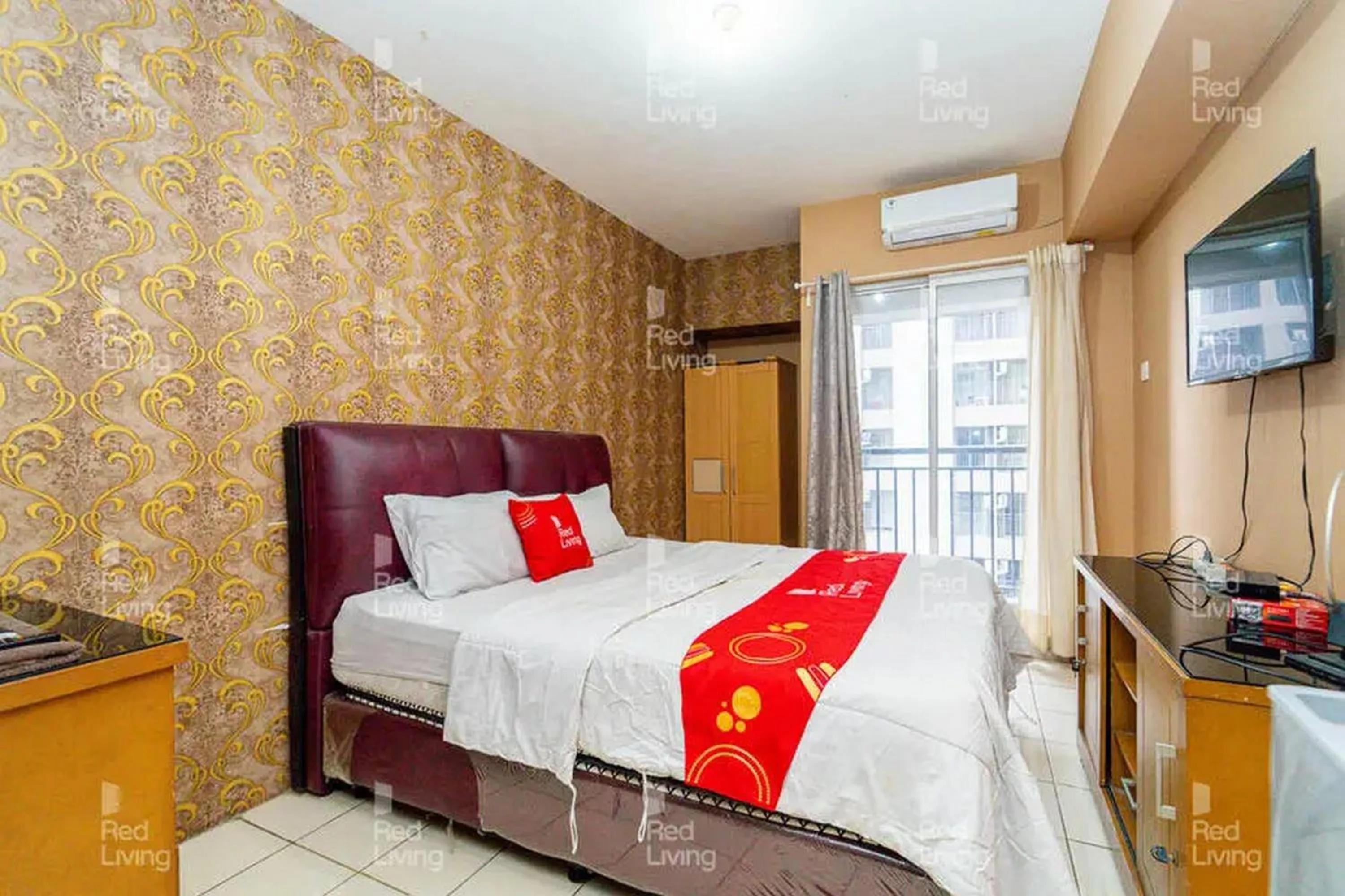 Bedroom in RedLiving Apartemen Serpong Green View - Celebrity Room Tower B
