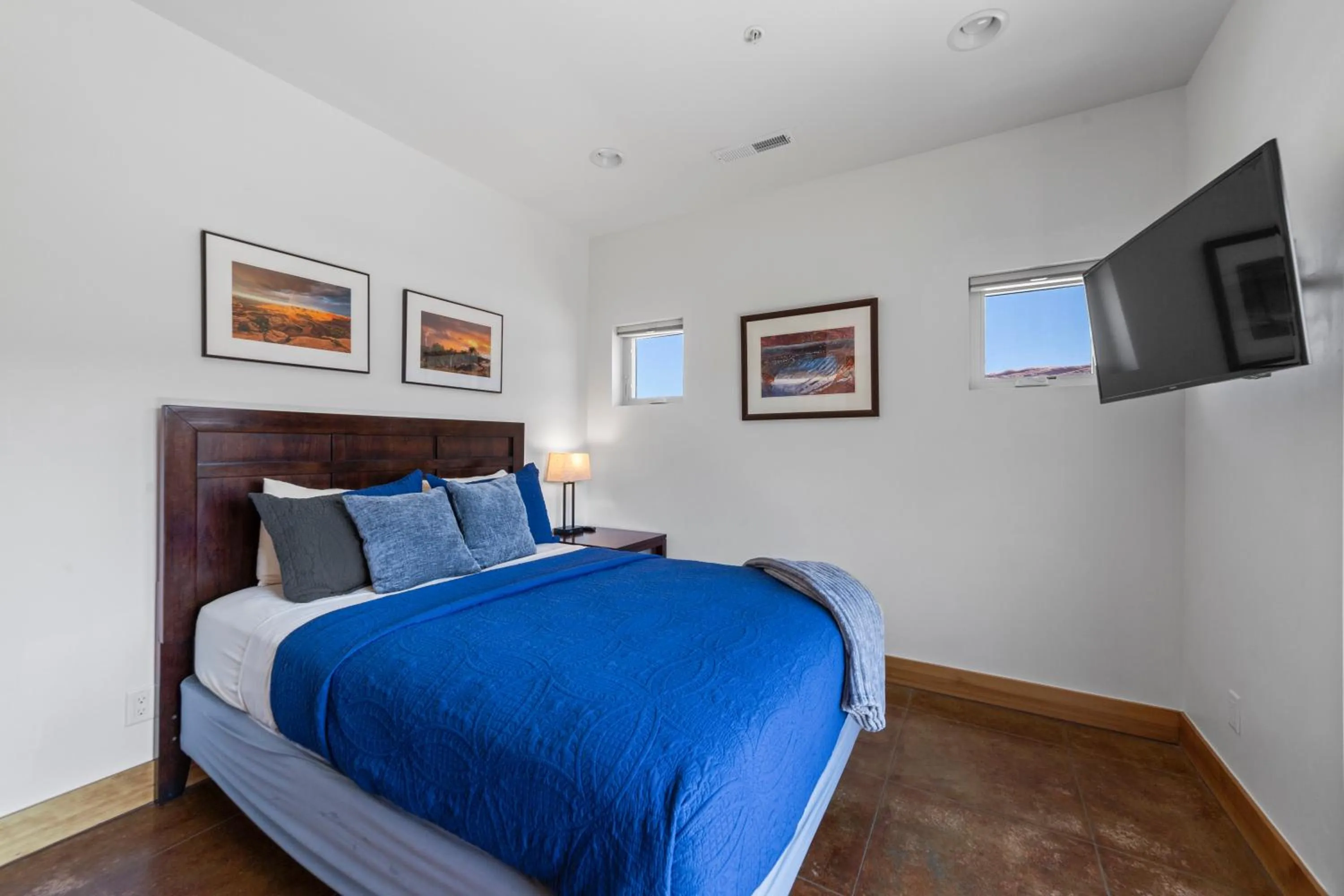 Bed in 57 Robber's Roost