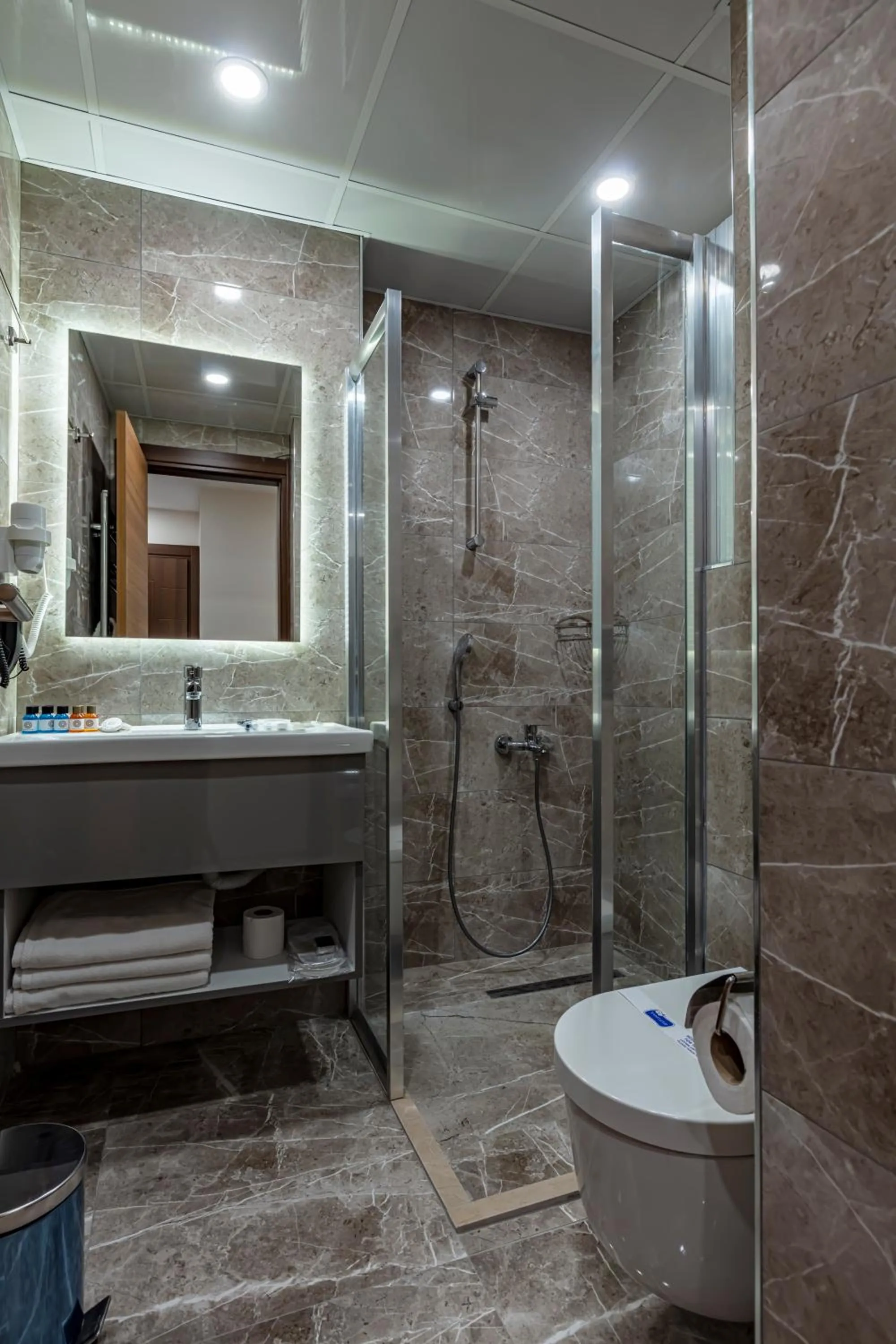 GRAND HAMİT By Karadayı Airport Hotel