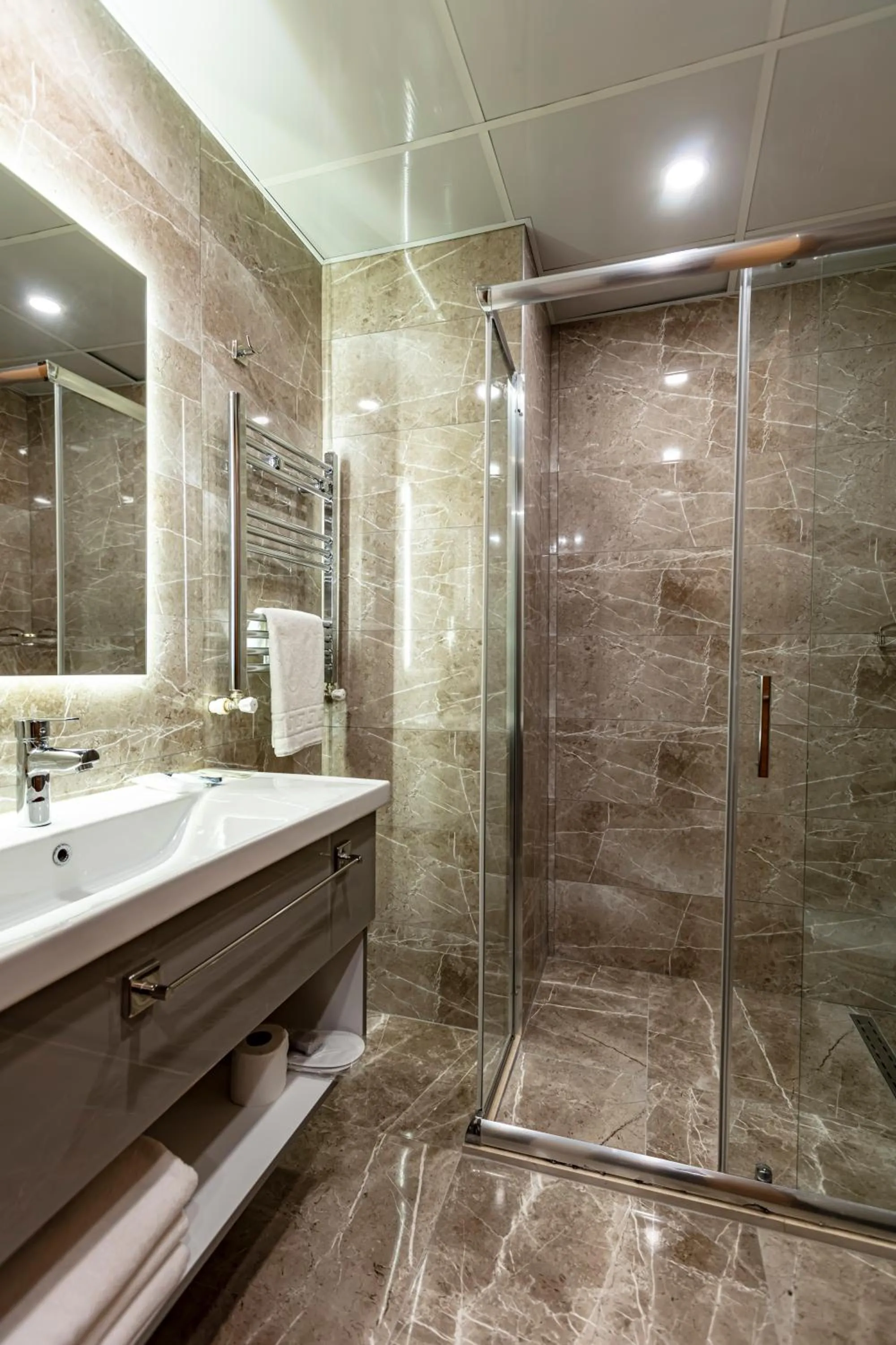 GRAND HAMİT By Karadayı Airport Hotel