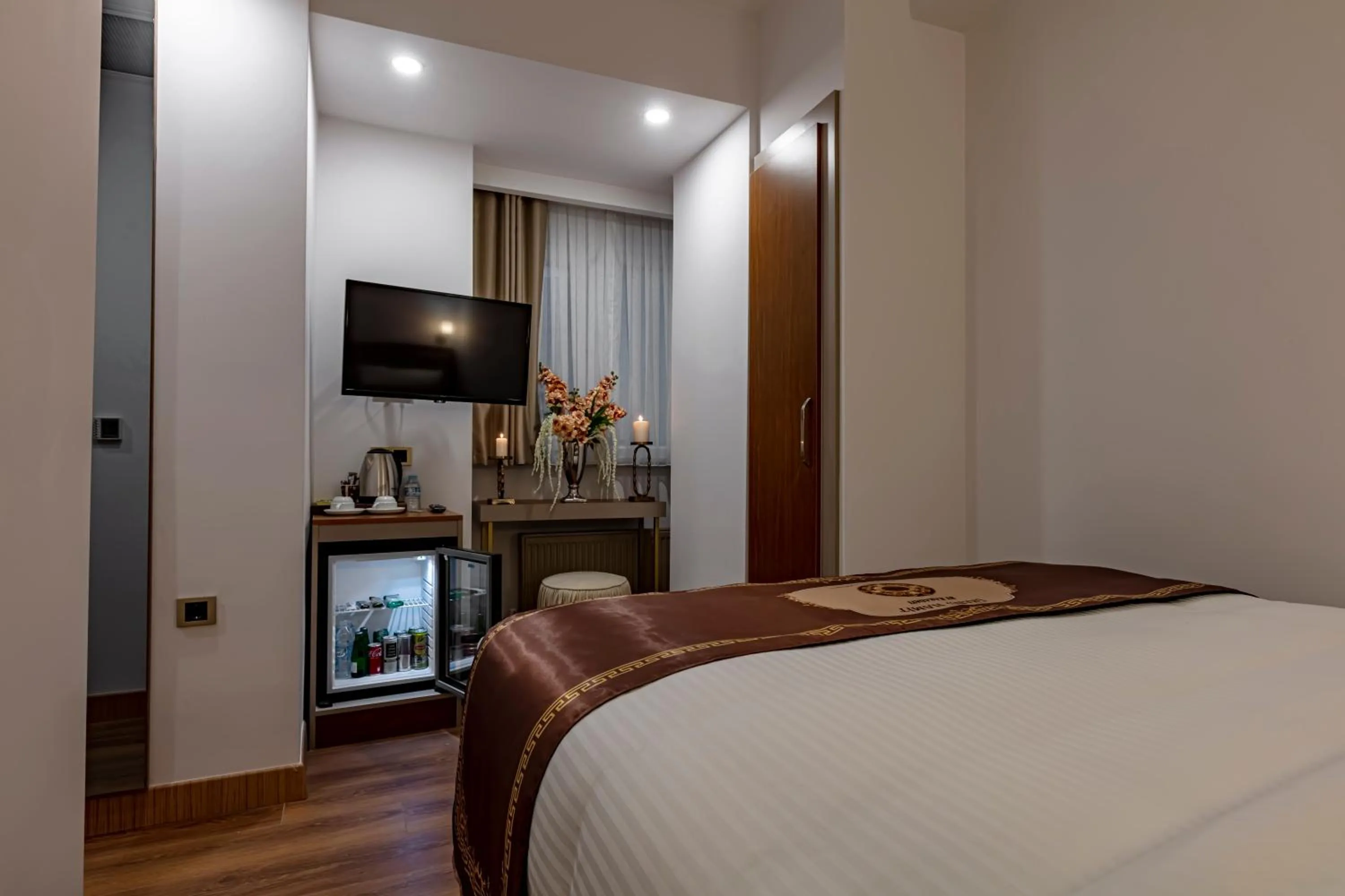 Bed in GRAND HAMİT By Karadayı Airport Hotel