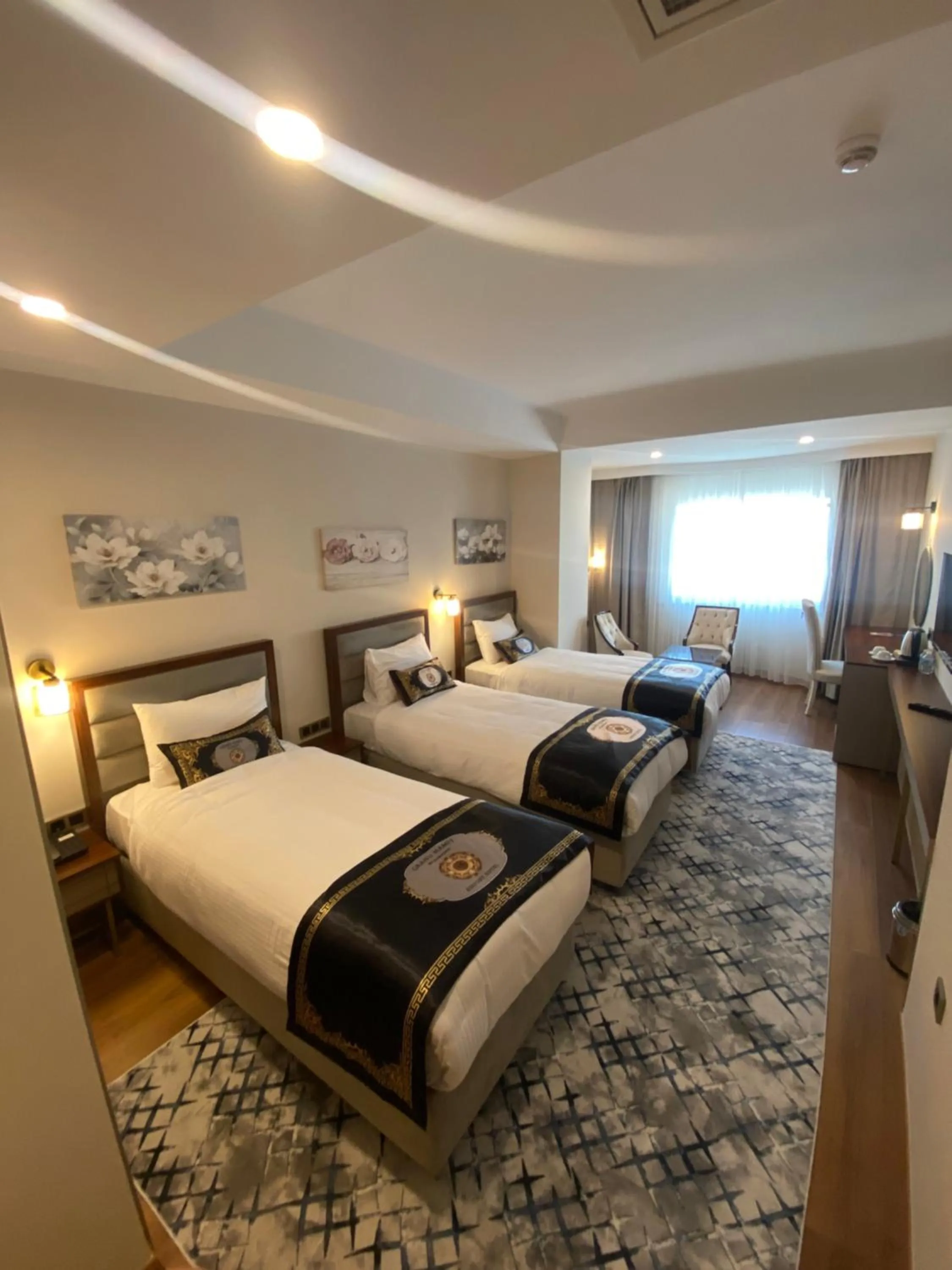 Bed in GRAND HAMİT By Karadayı Airport Hotel
