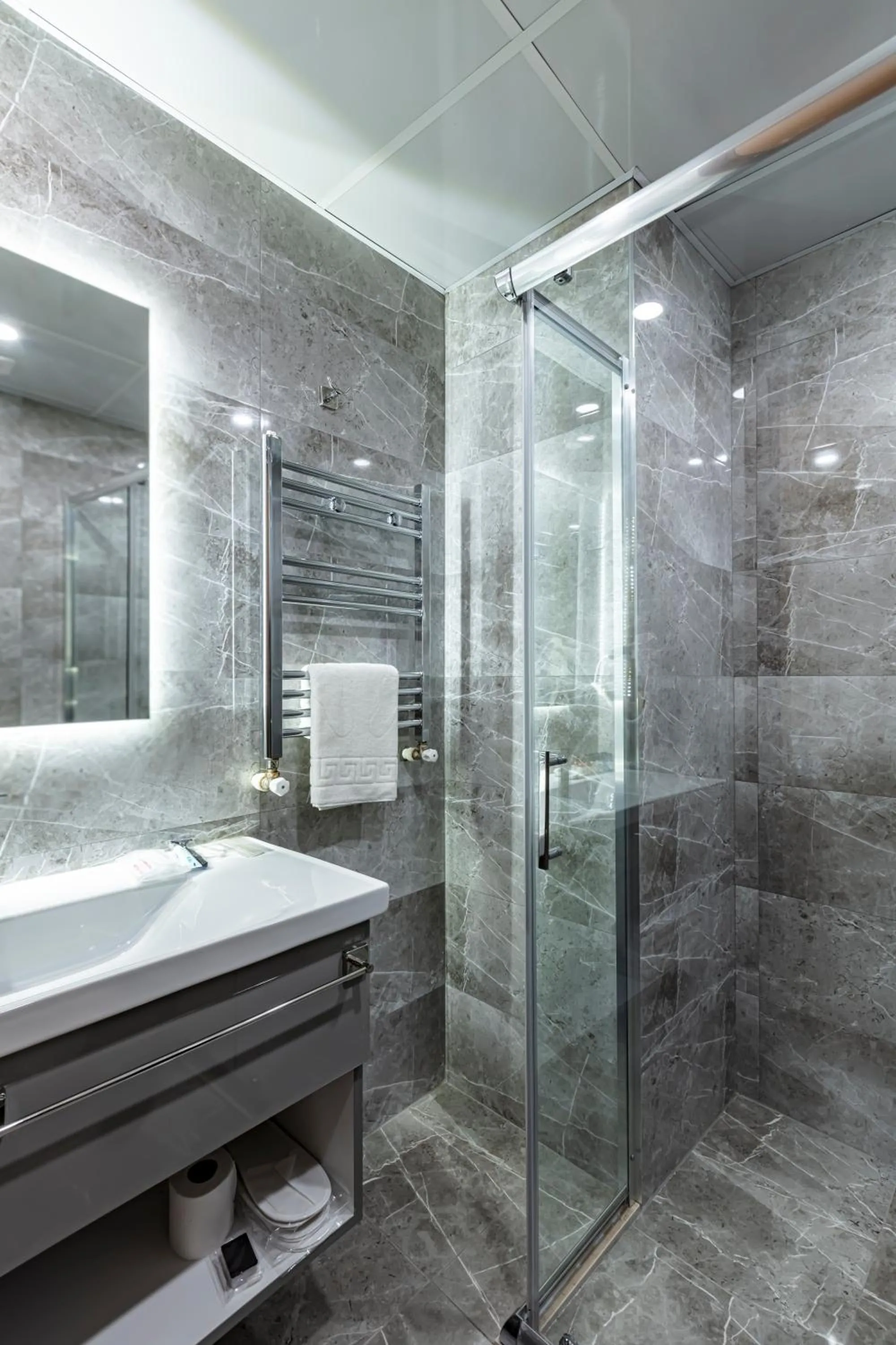 GRAND HAMİT By Karadayı Airport Hotel