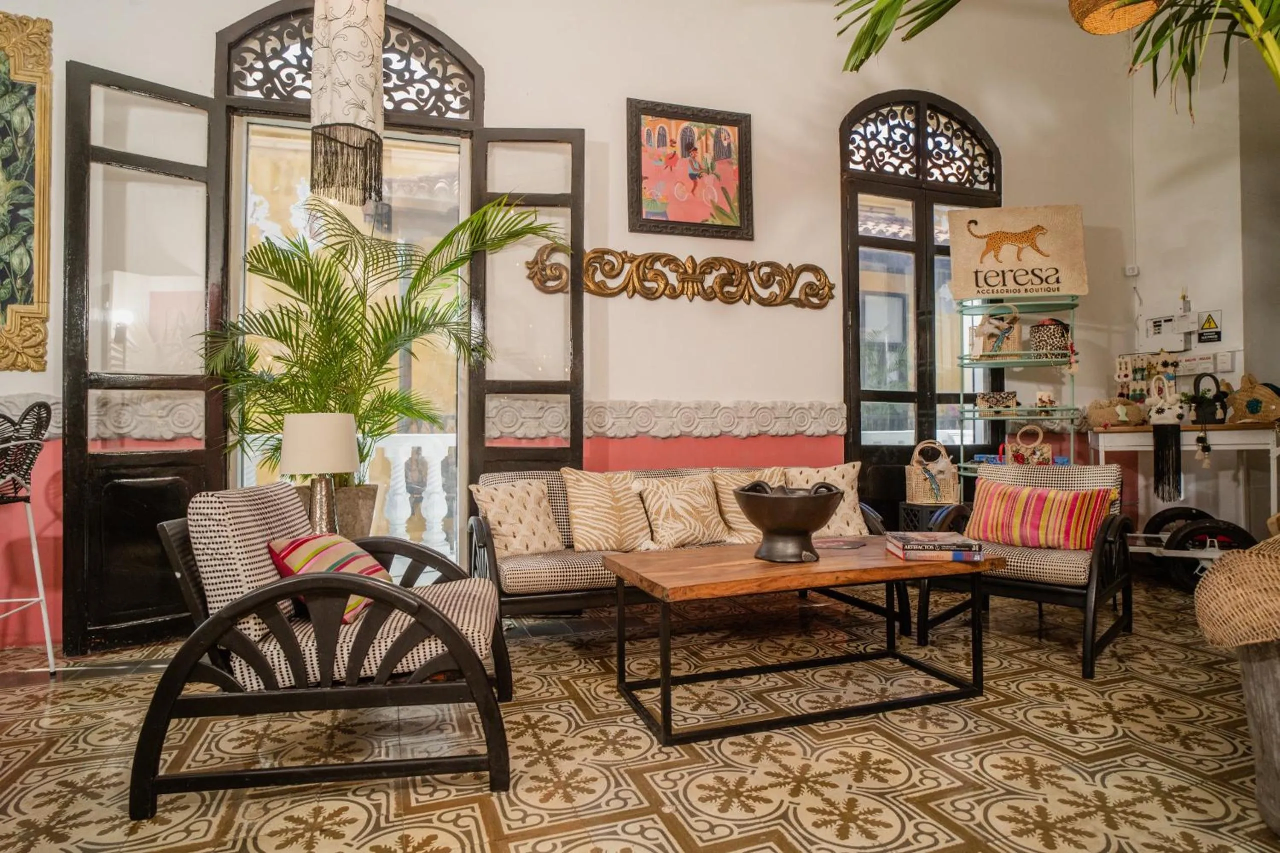 Restaurant/places to eat in Al Alma Apart-Suites