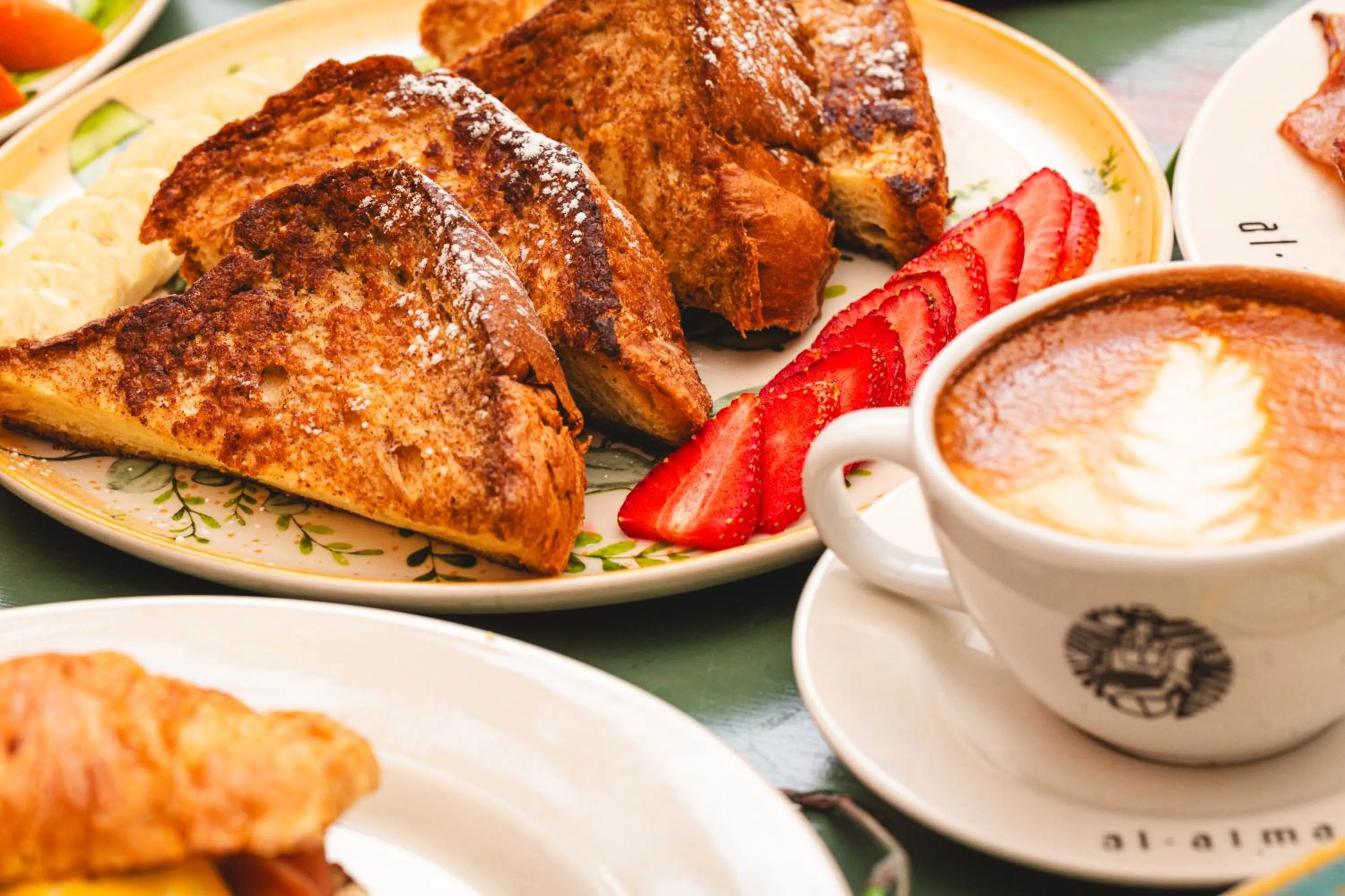 Breakfast in Al Alma Apart-Suites