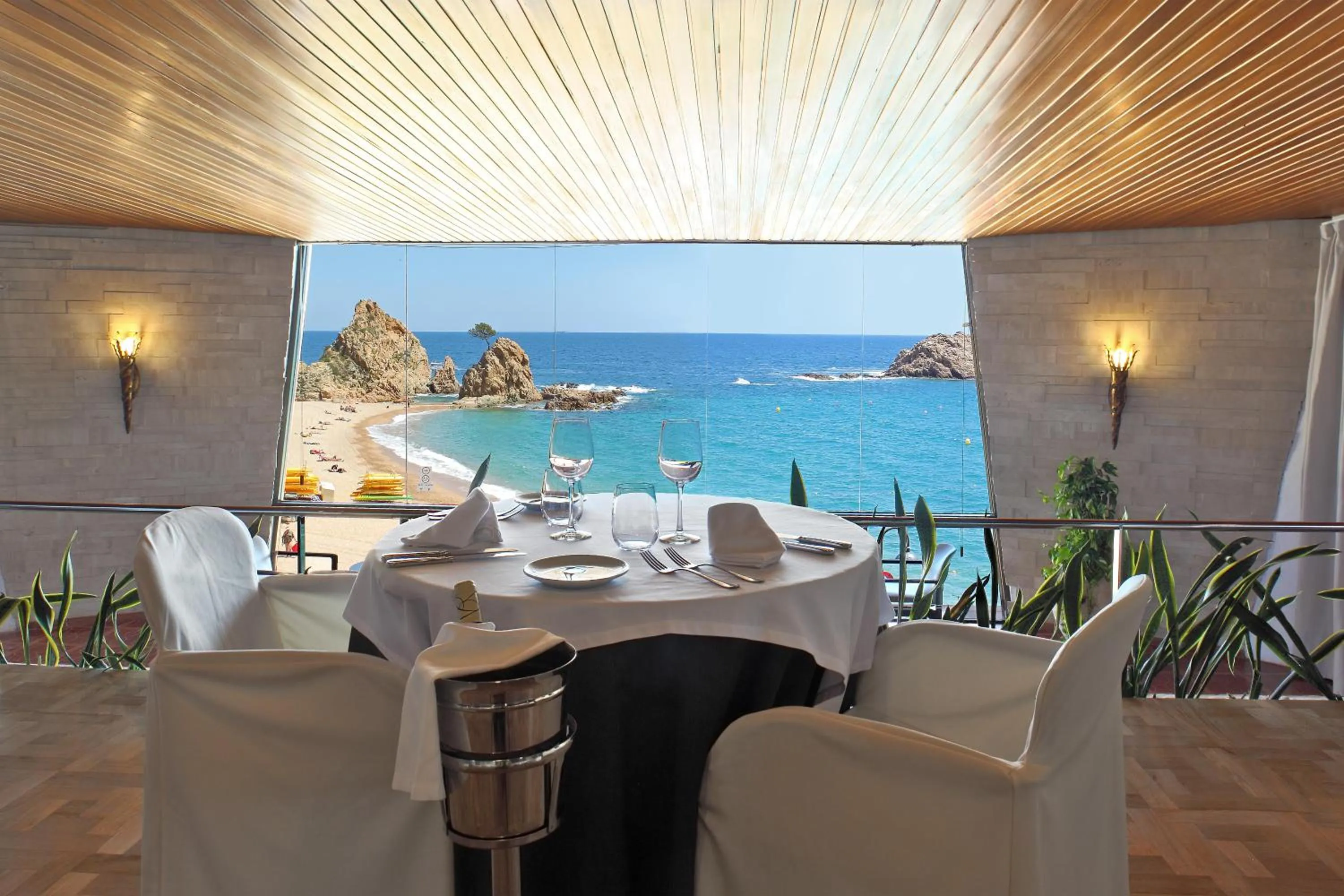 Dining area in Gran Hotel Reymar 4 Sup