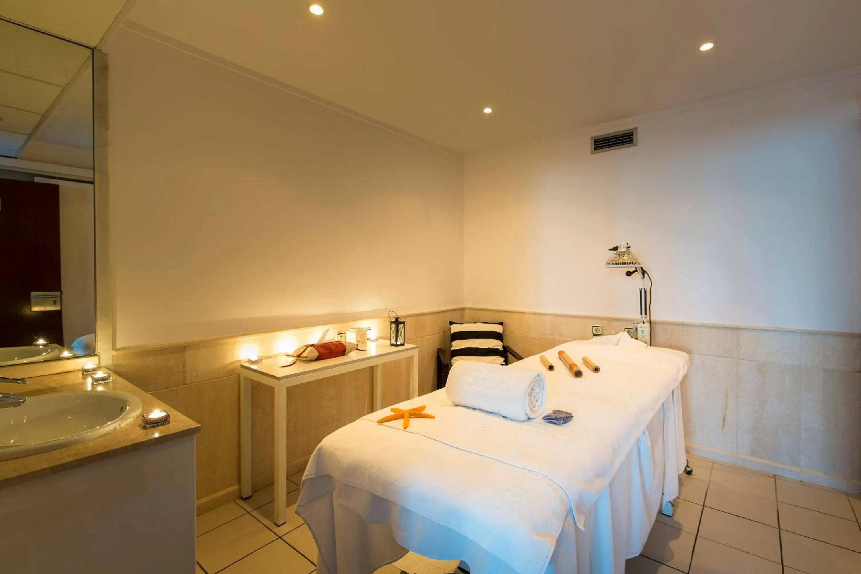 Activities in Gran Hotel Reymar 4 Sup