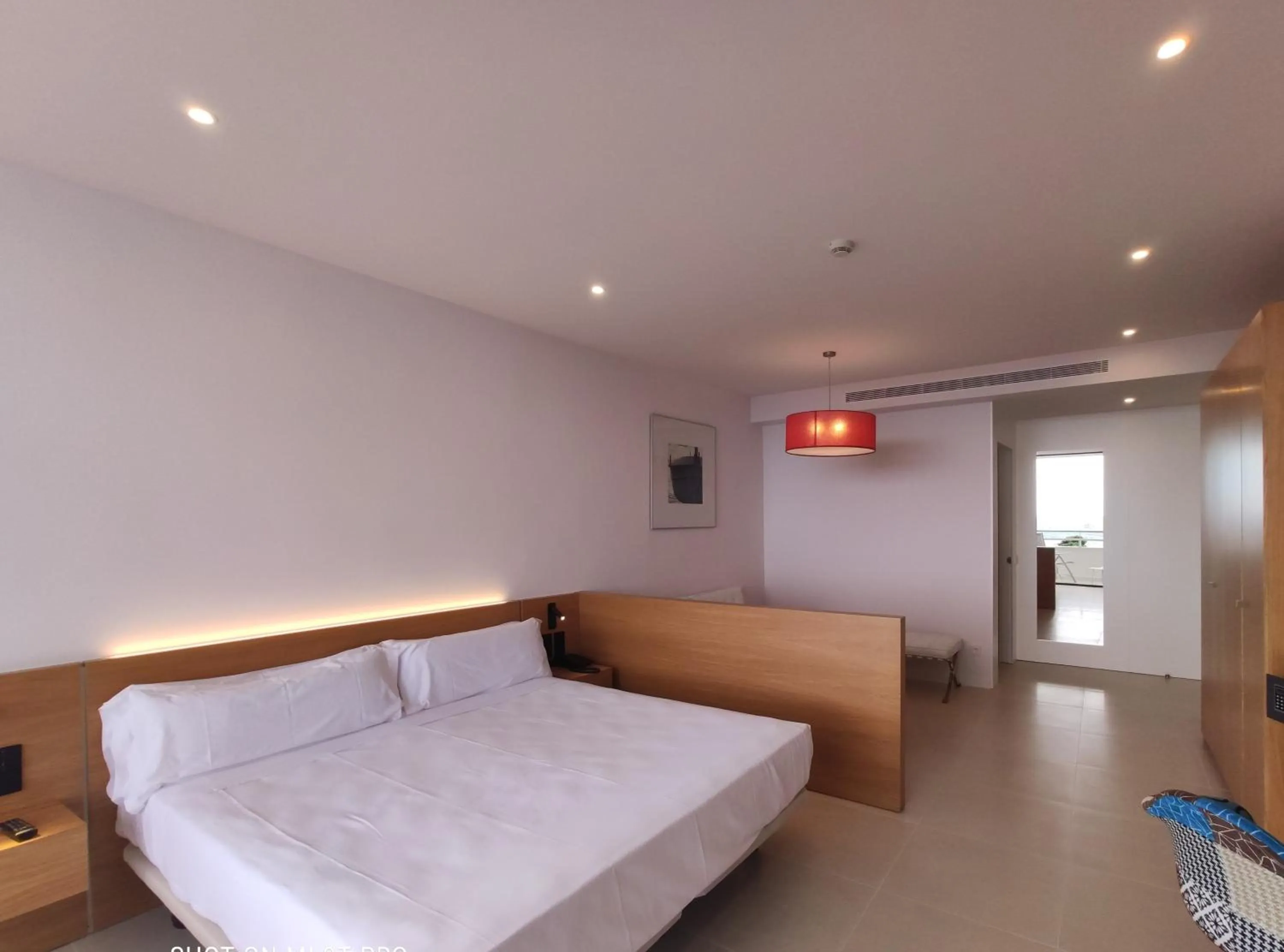 Photo of the whole room, Bed in Gran Hotel Reymar 4 Sup