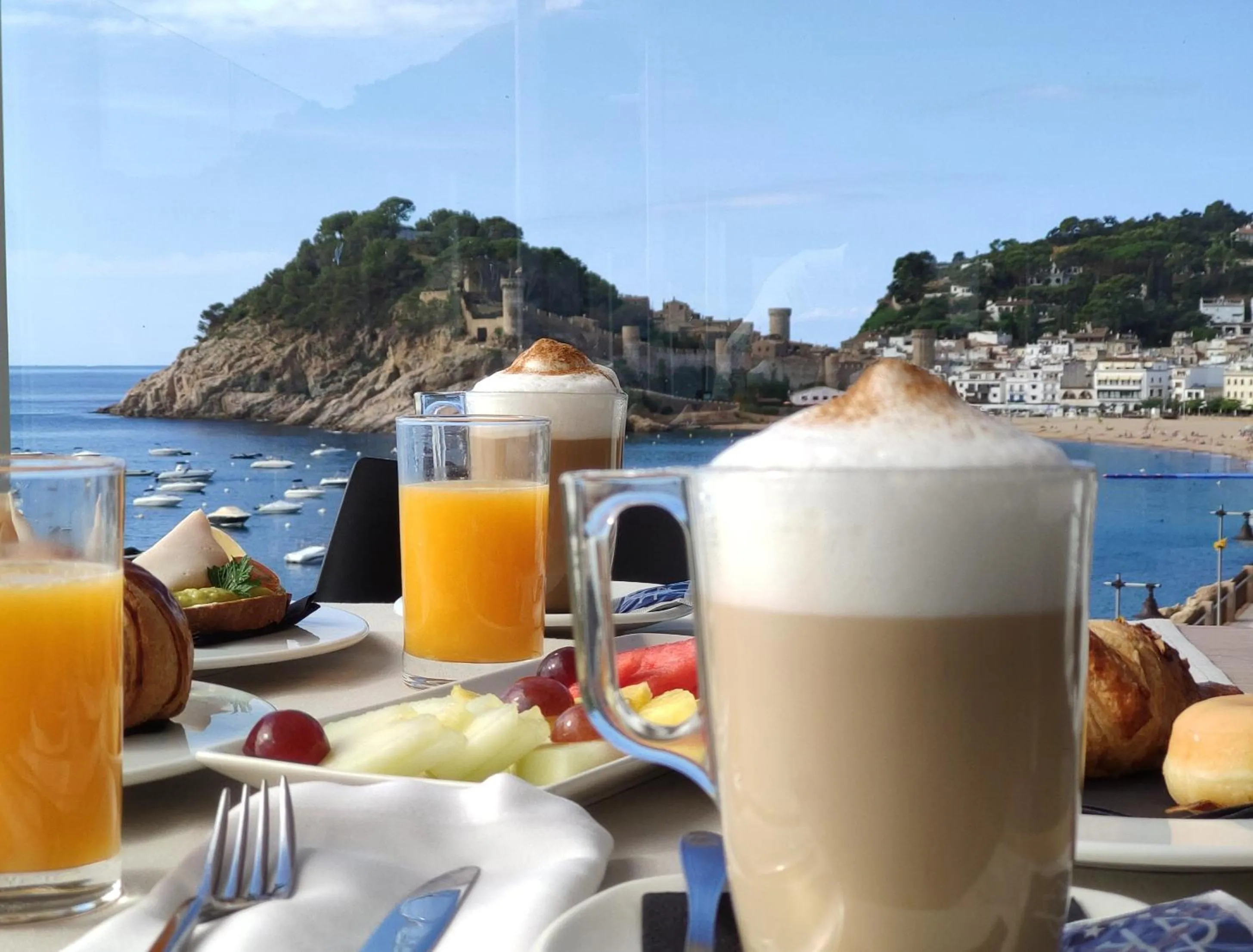 Restaurant/places to eat in Gran Hotel Reymar 4 Sup