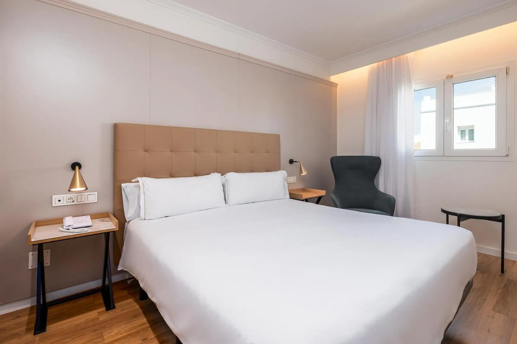 Bed in Senator Cádiz