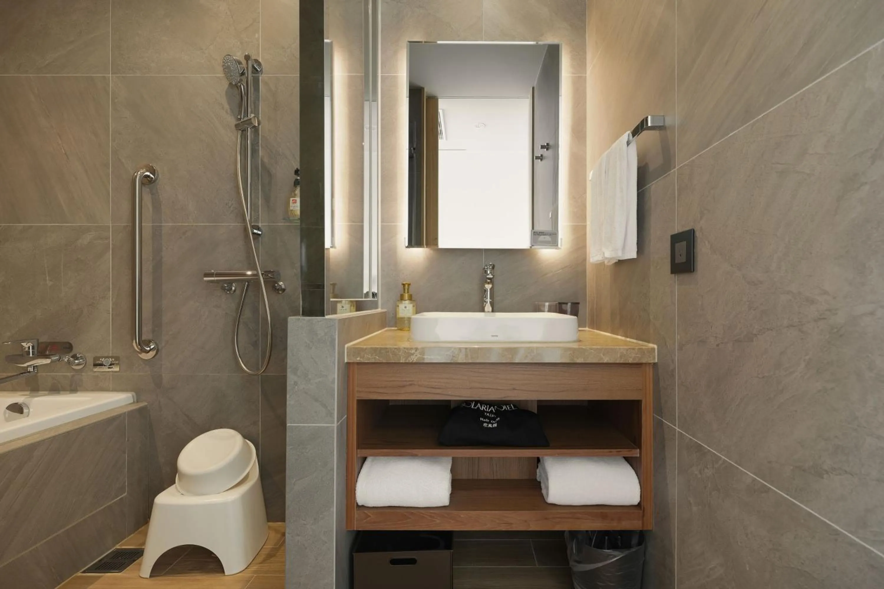 Bathroom in Solaria Nishitetsu Hotel Taipei Ximen