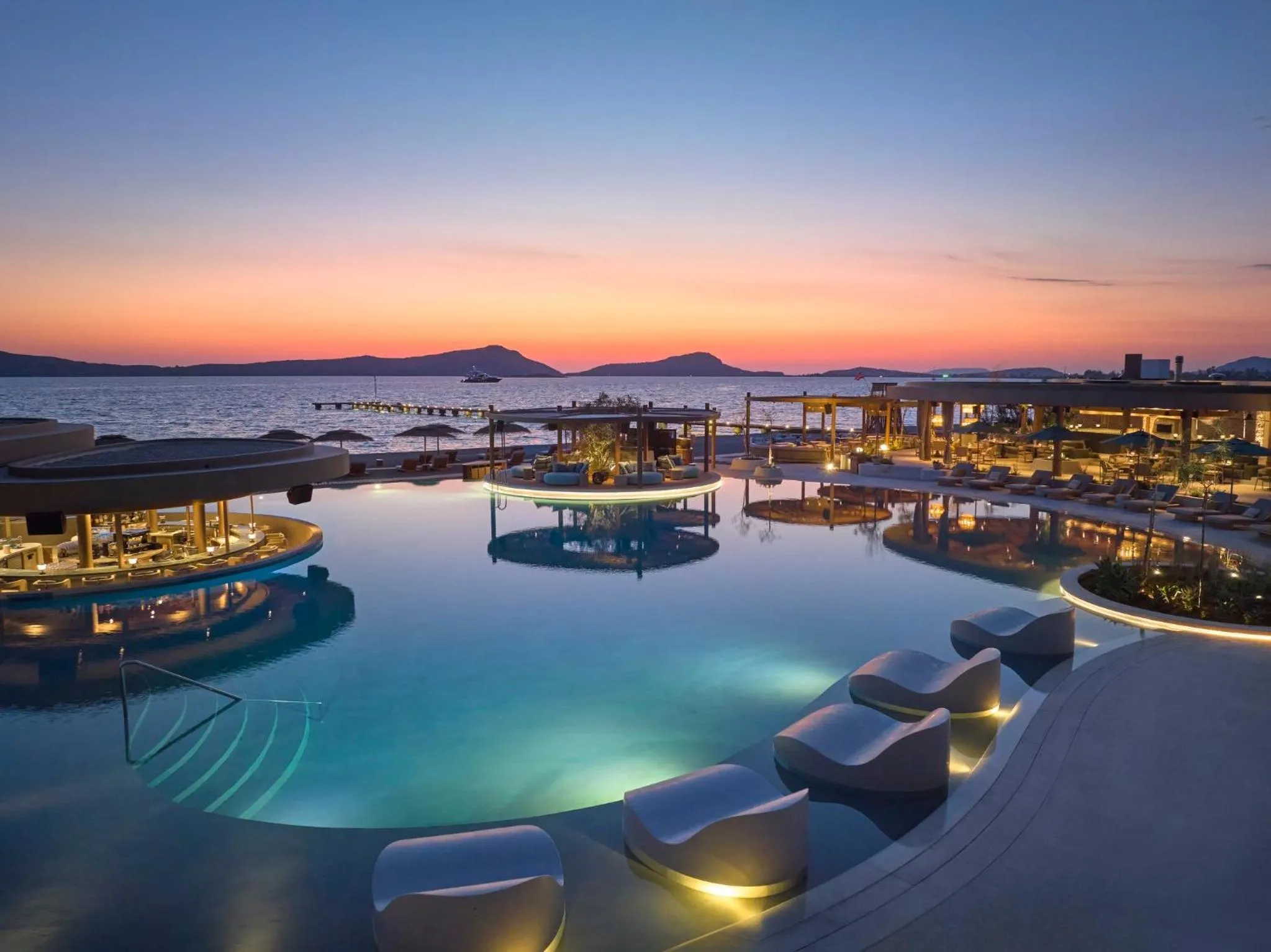 Restaurant/places to eat in Mandarin Oriental, Costa Navarino