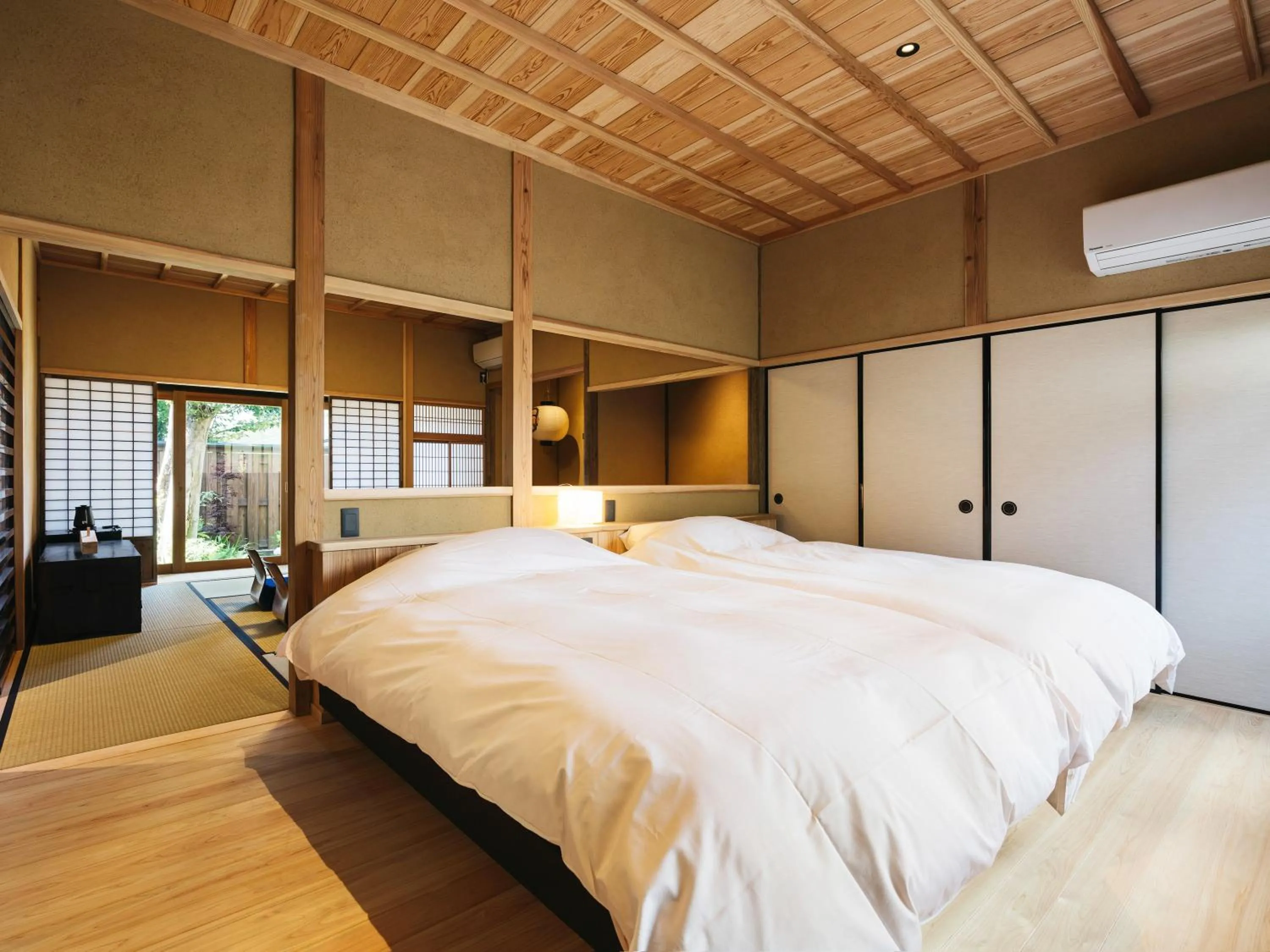 Bed in RITA Yame Fukushima