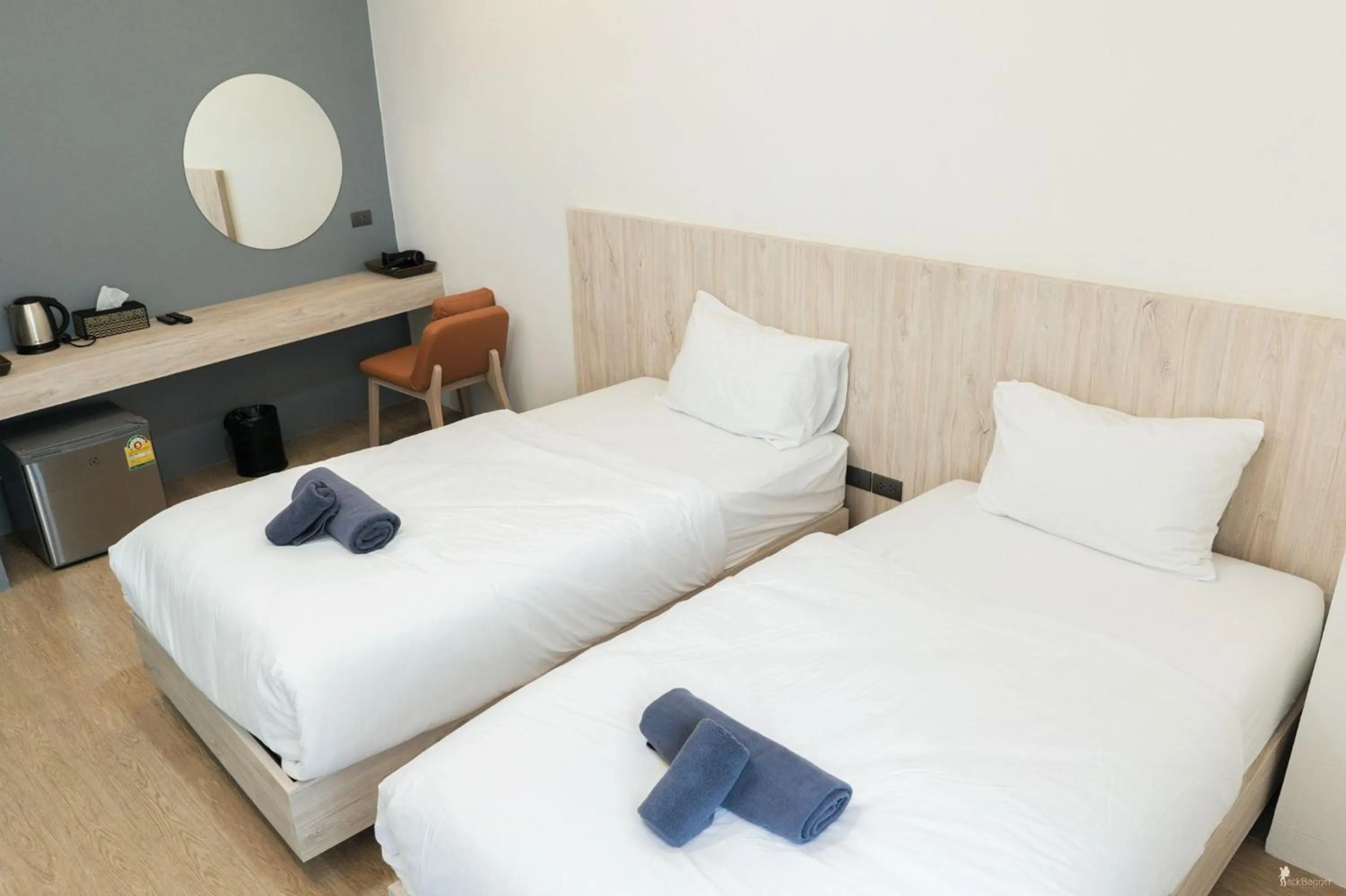 Bedroom, Bed in All day hostel at BTS Bang Chak