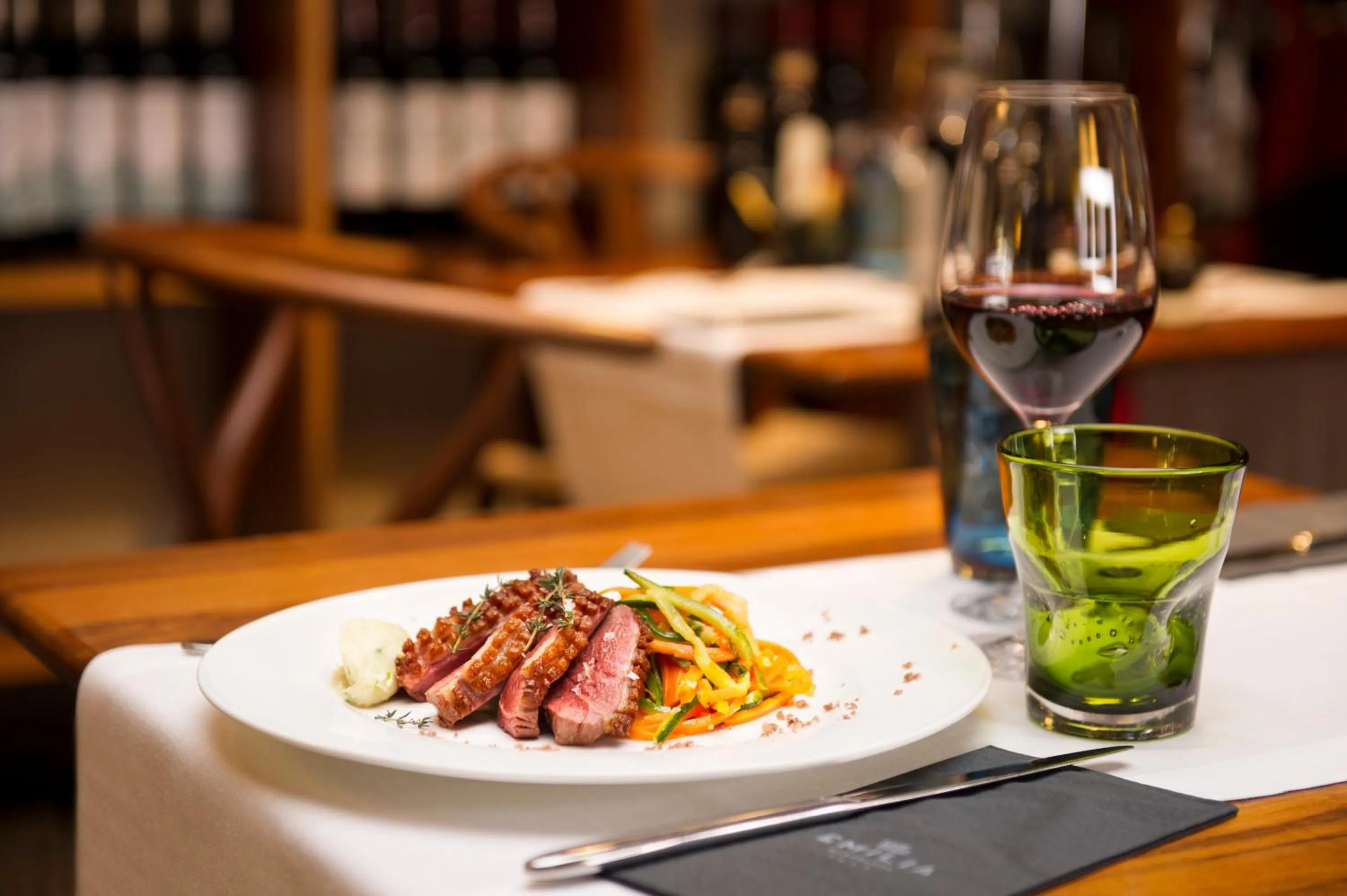 Restaurant/places to eat in Hotel Villa Emilia