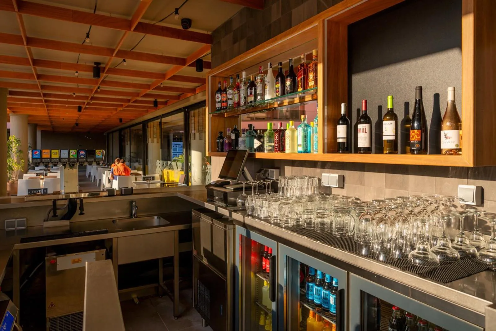 Food and drinks in AQUA Hotel The Breeze & Spa - All Inclusive - Adults Only - 4Sup