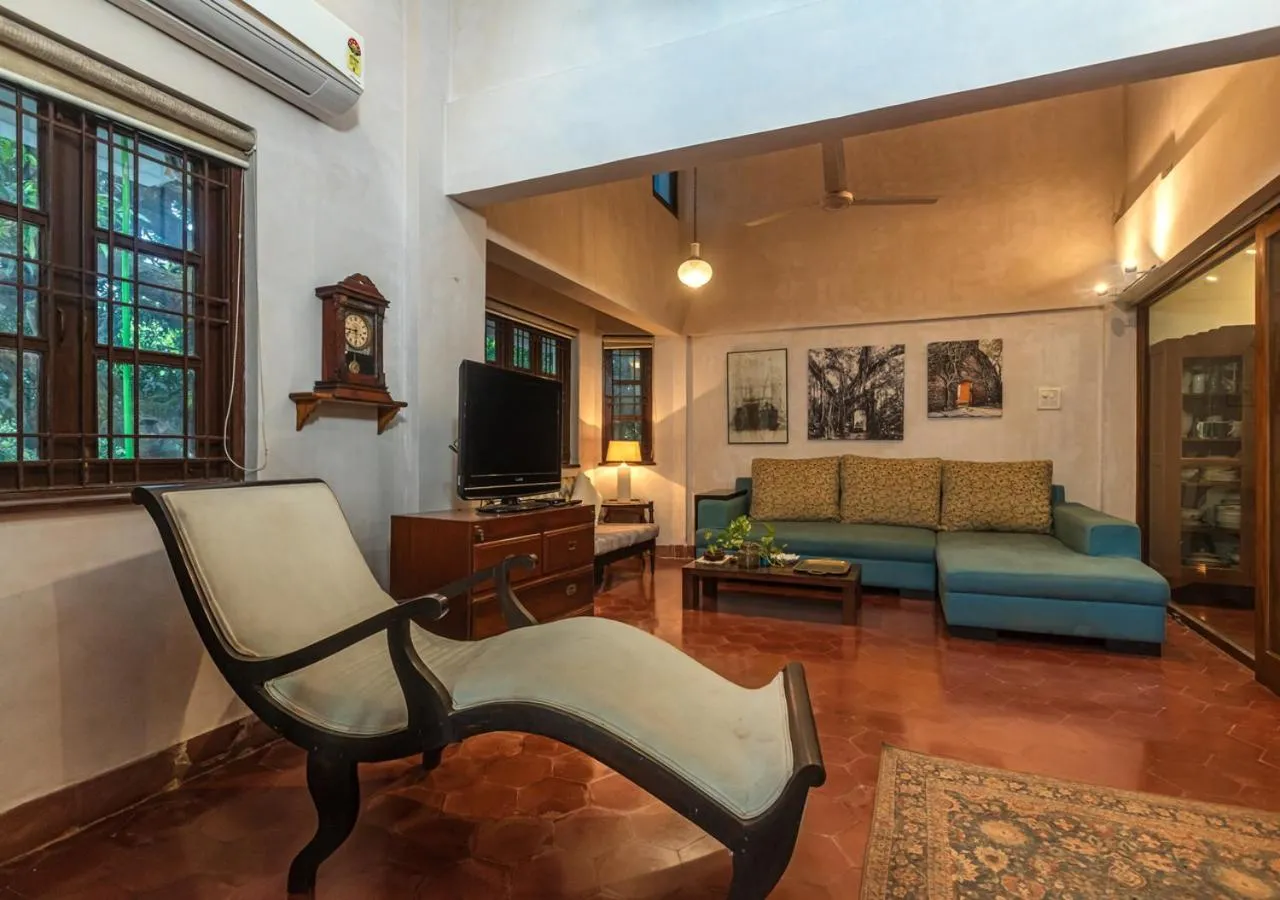 TV and multimedia in SaffronStays Oriana, Alibaug