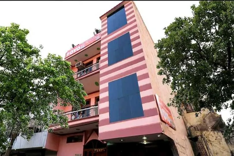 Facade/entrance in Hotel O by OYO Smart City Guest House