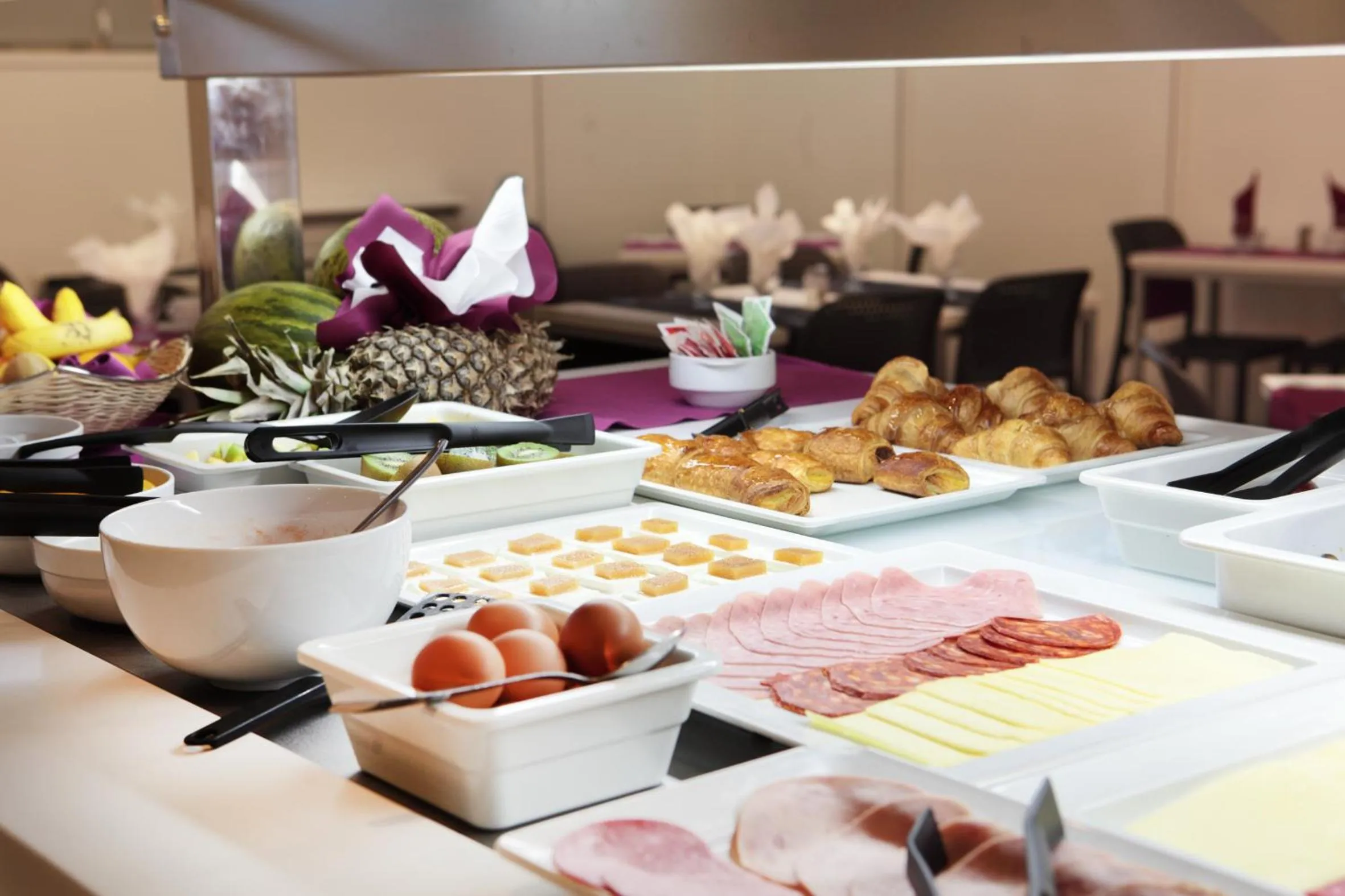 Restaurant/places to eat in Hotel Bilbaino