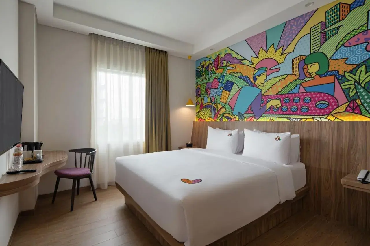 Superior Double Room in MaxOneHotels at Kota Harapan Indah-Bekasi Superior Double Room in MaxOneHotels at Kota Harapan Indah-Bekasi