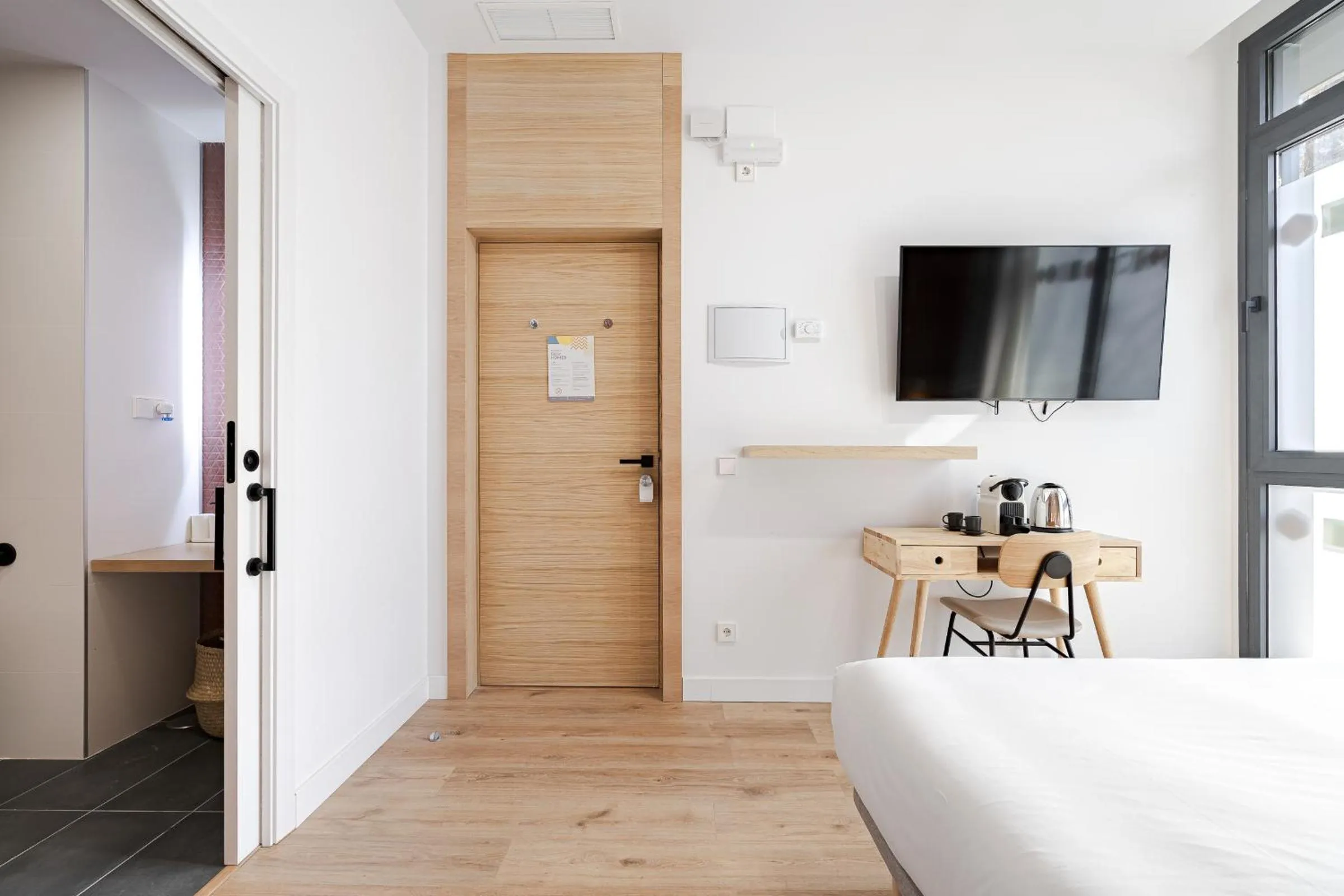 Bedroom, Bed in Vallecas Suites by Olala Homes