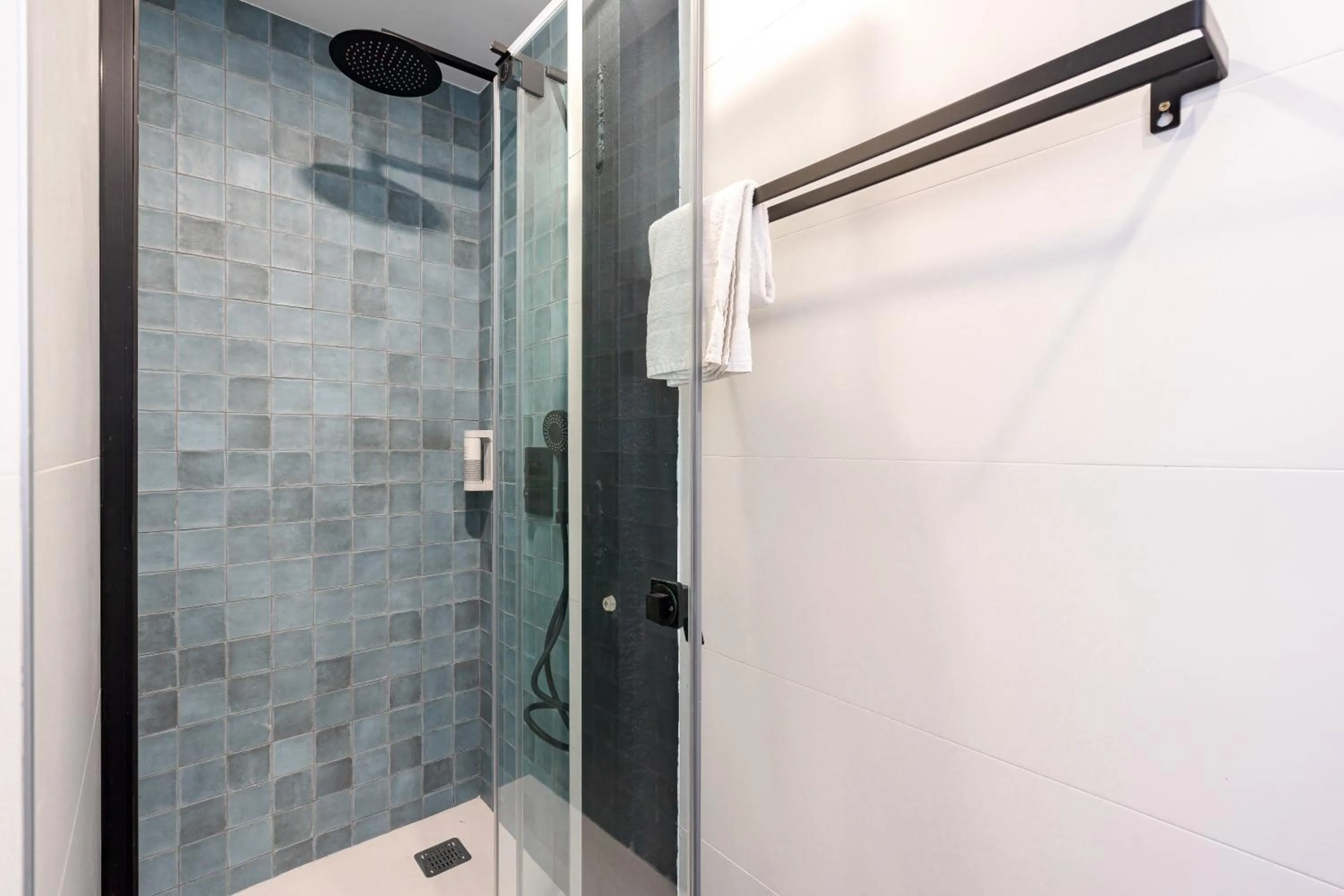 Shower in Vallecas Suites by Olala Homes