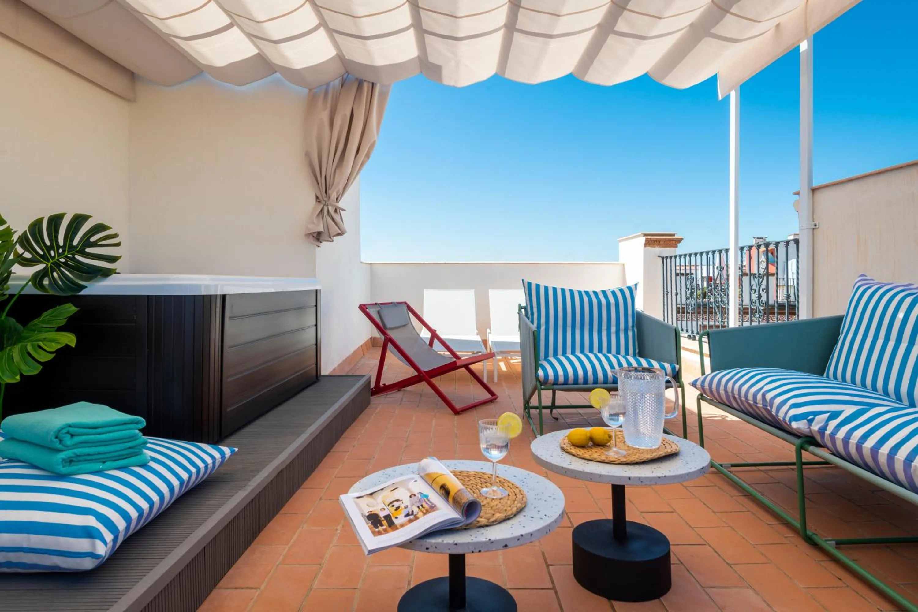Magno Apartments San Gil - Shared Jacuzzi