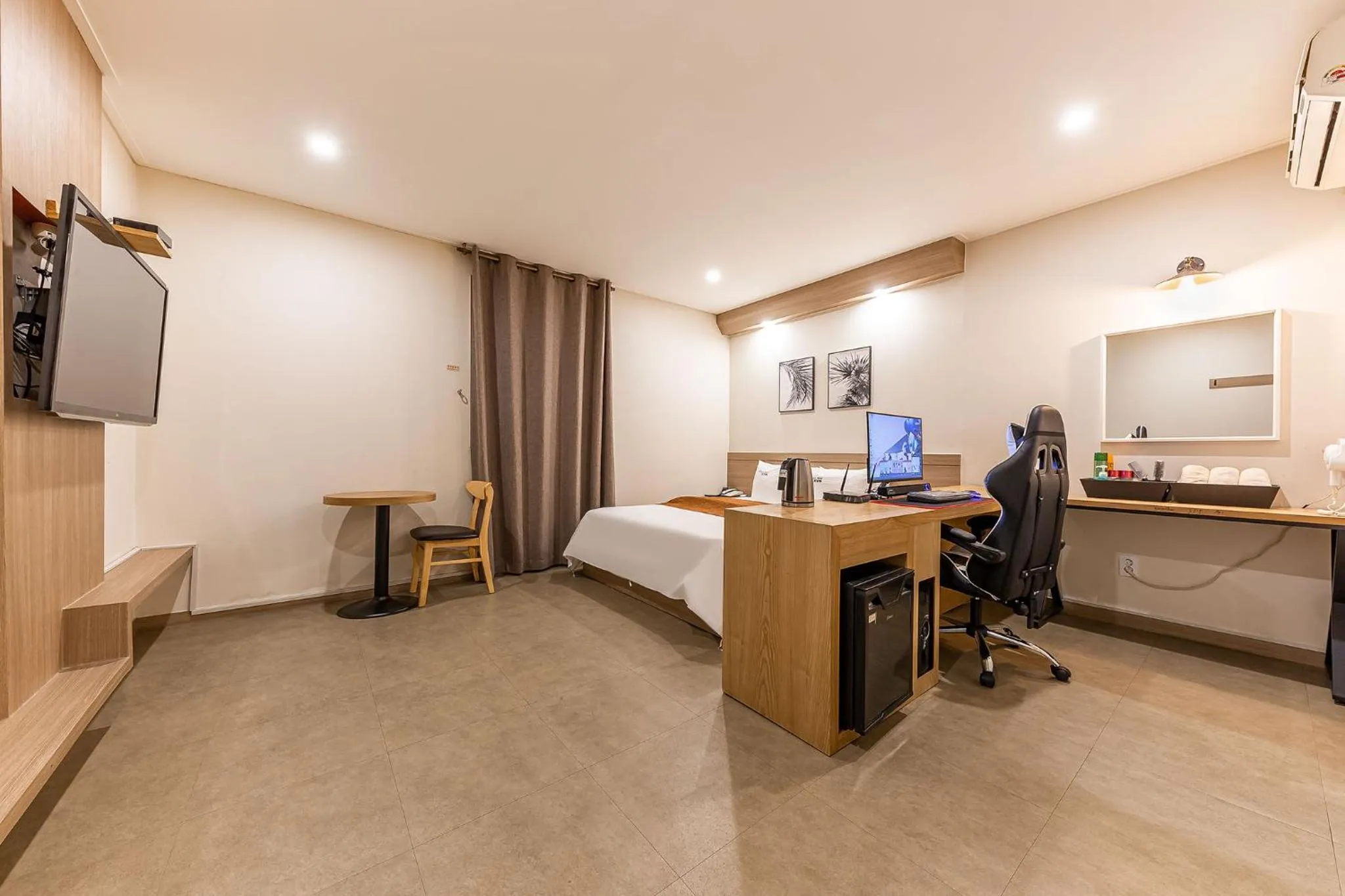 Bed in Boutique Hotel XYM