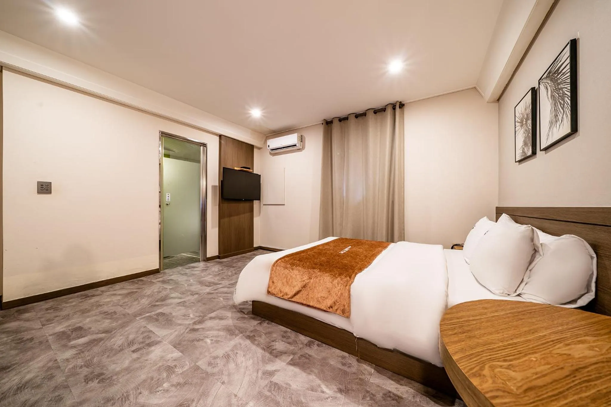 Bed in Boutique Hotel XYM