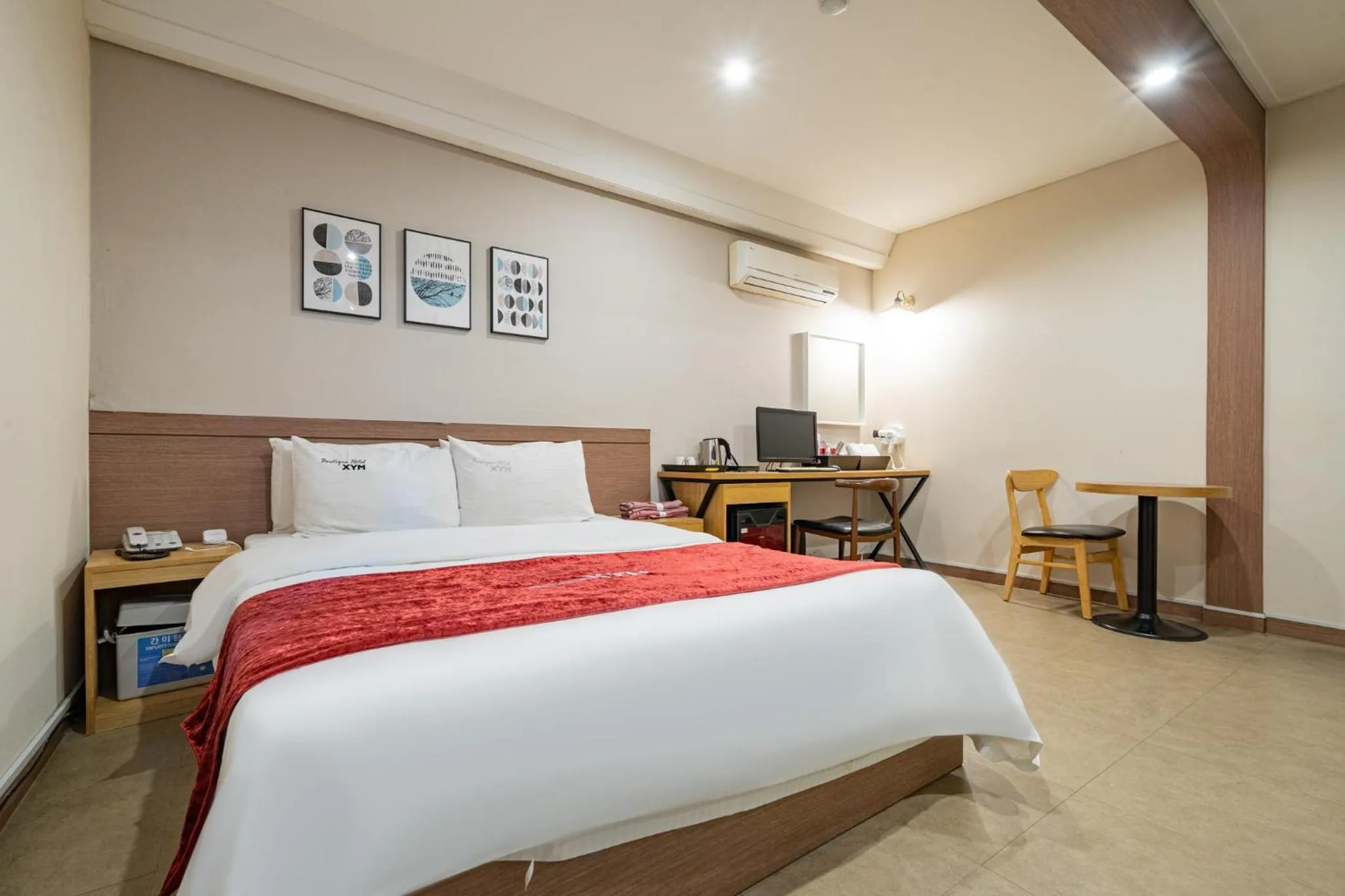 Bed in Boutique Hotel XYM