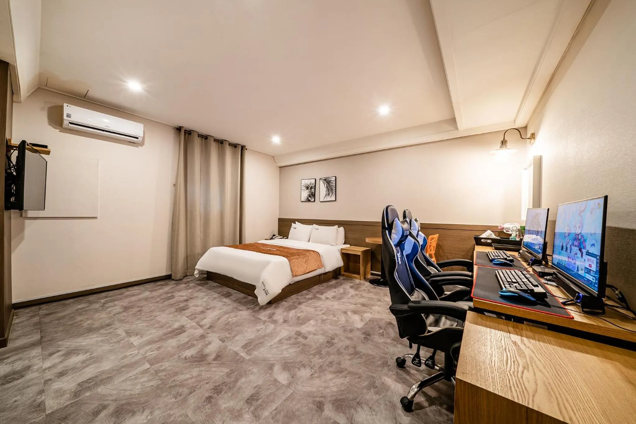 Bed in Boutique Hotel XYM