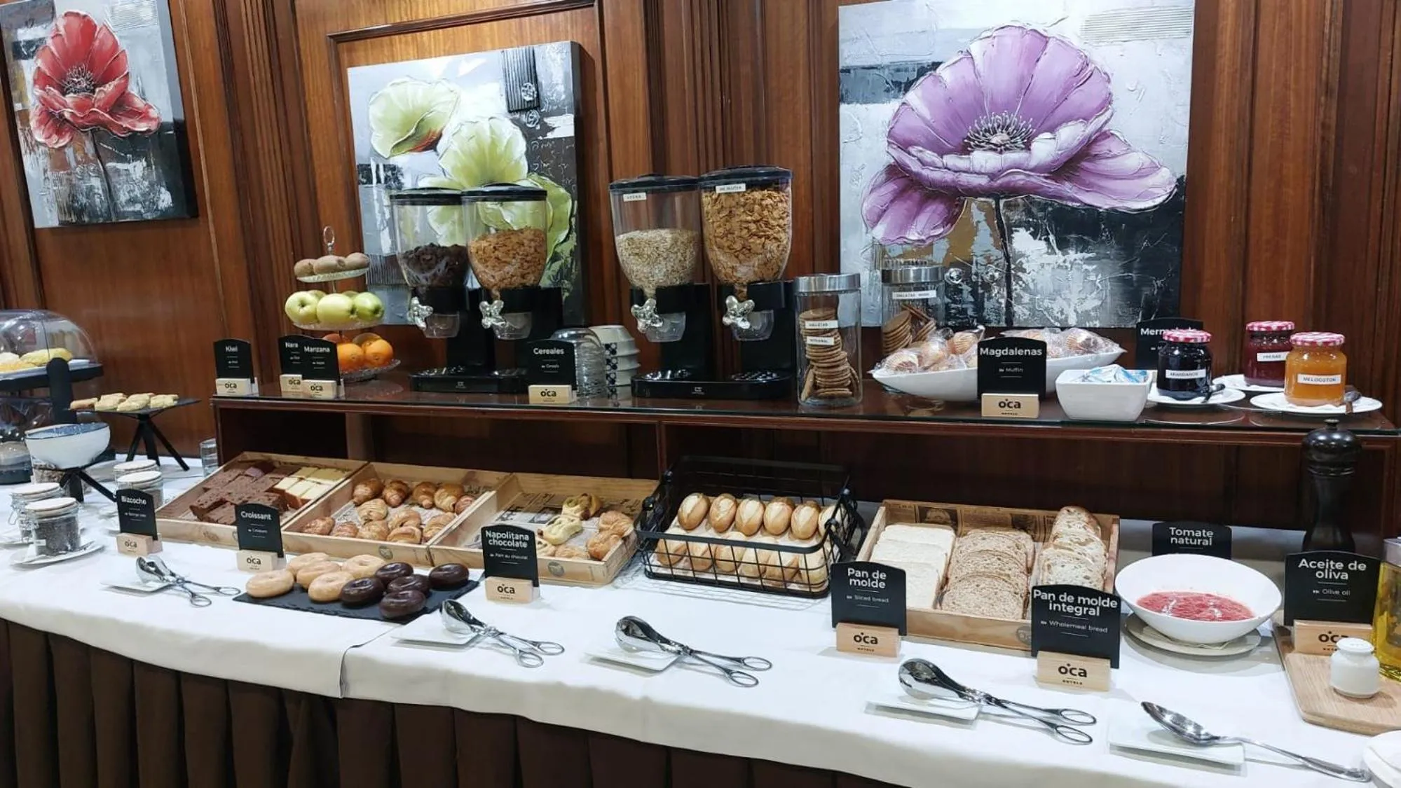 Breakfast in Oca Ipanema Hotel