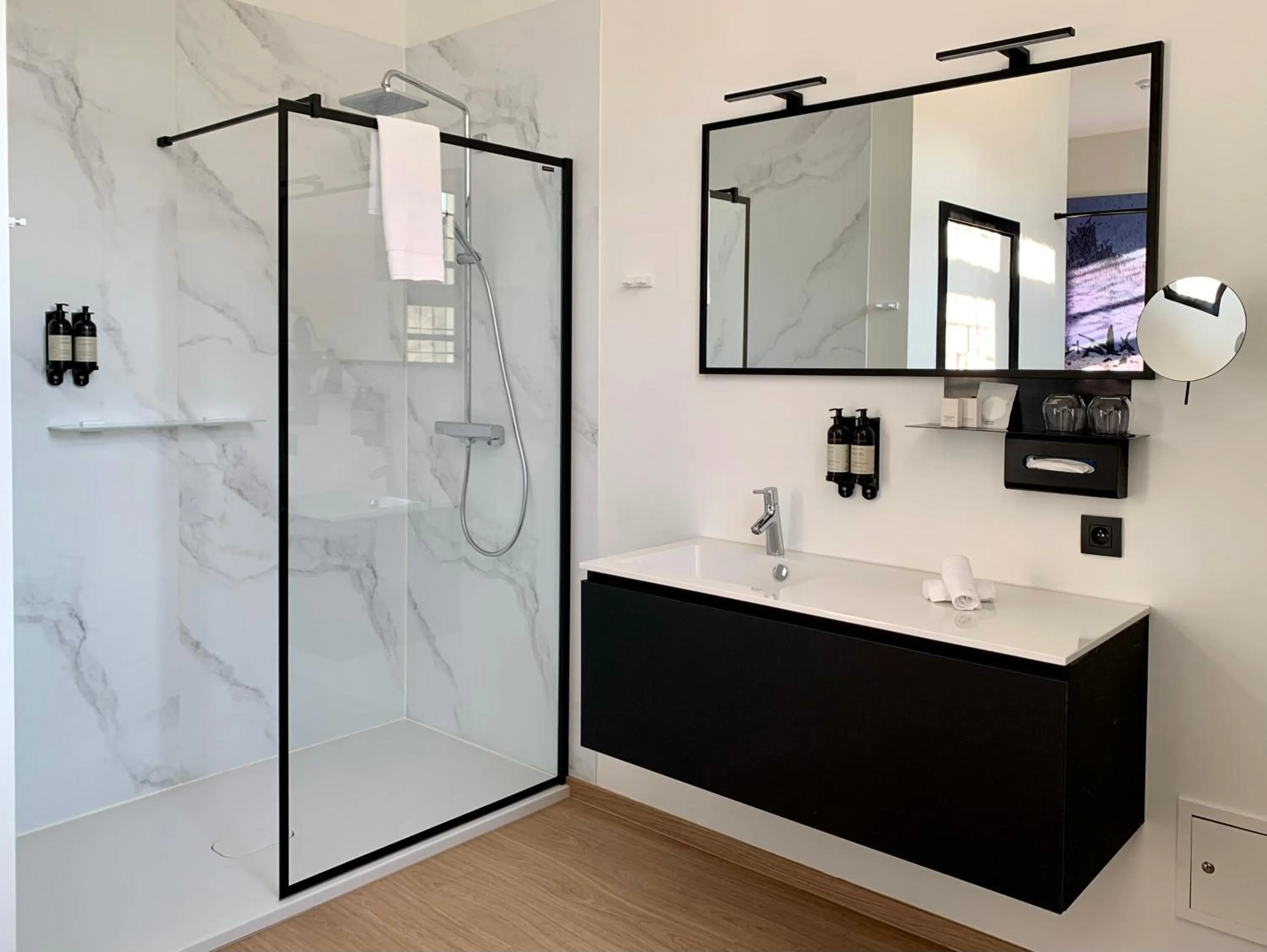 Bathroom in Comic Art Hotel