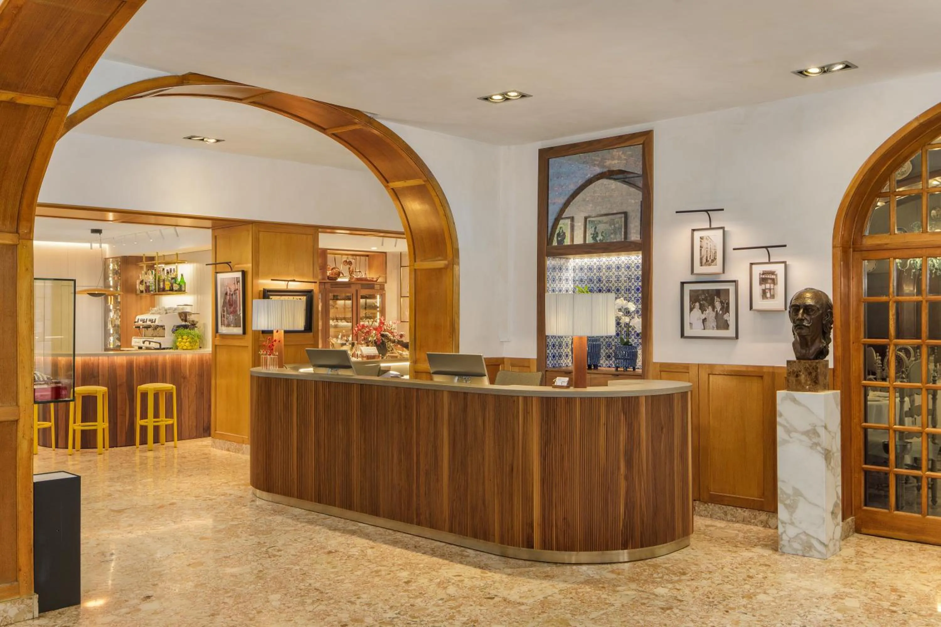 Lobby or reception in Hotel Duran