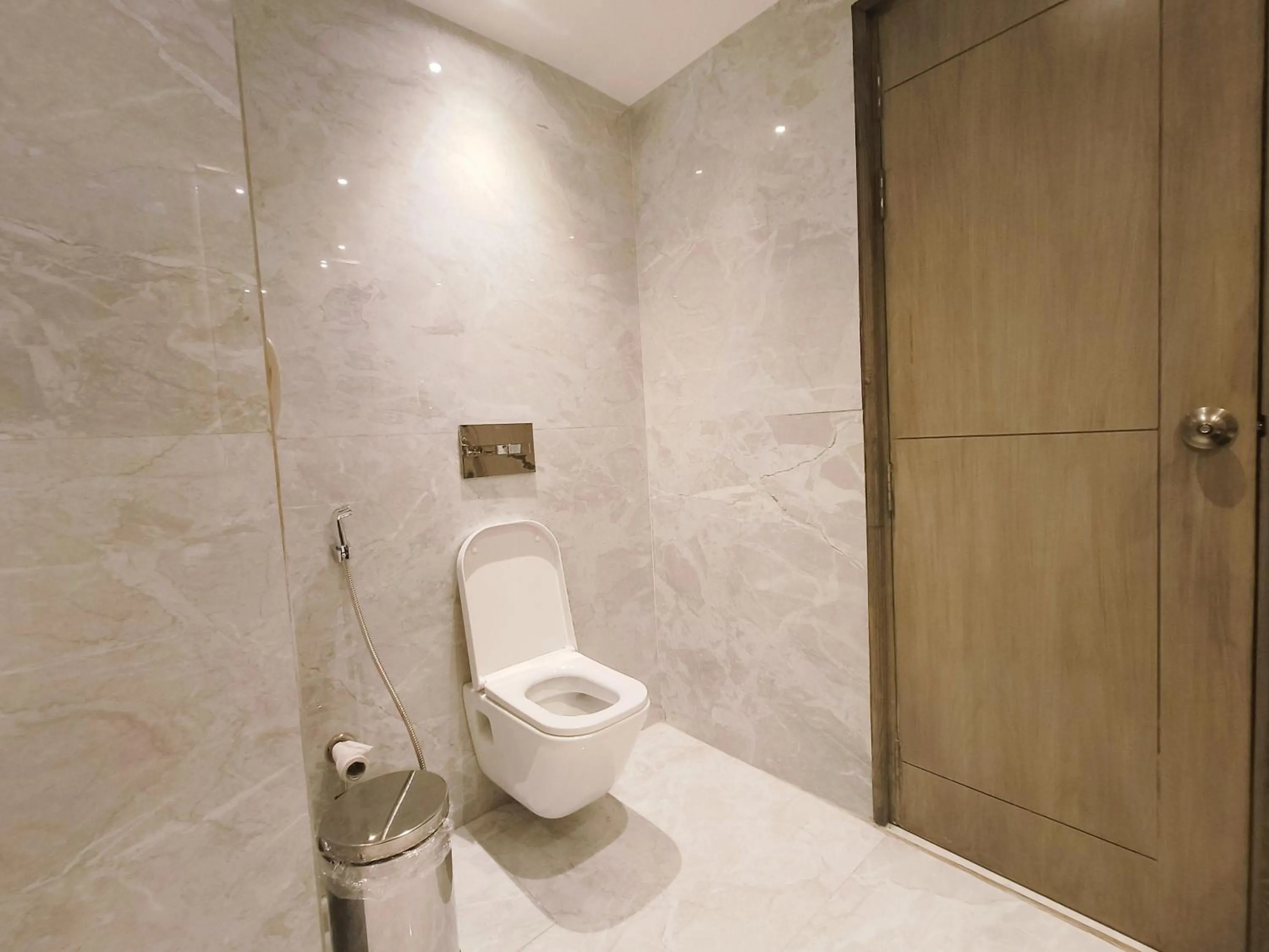 Toilet in Mariton Hotel