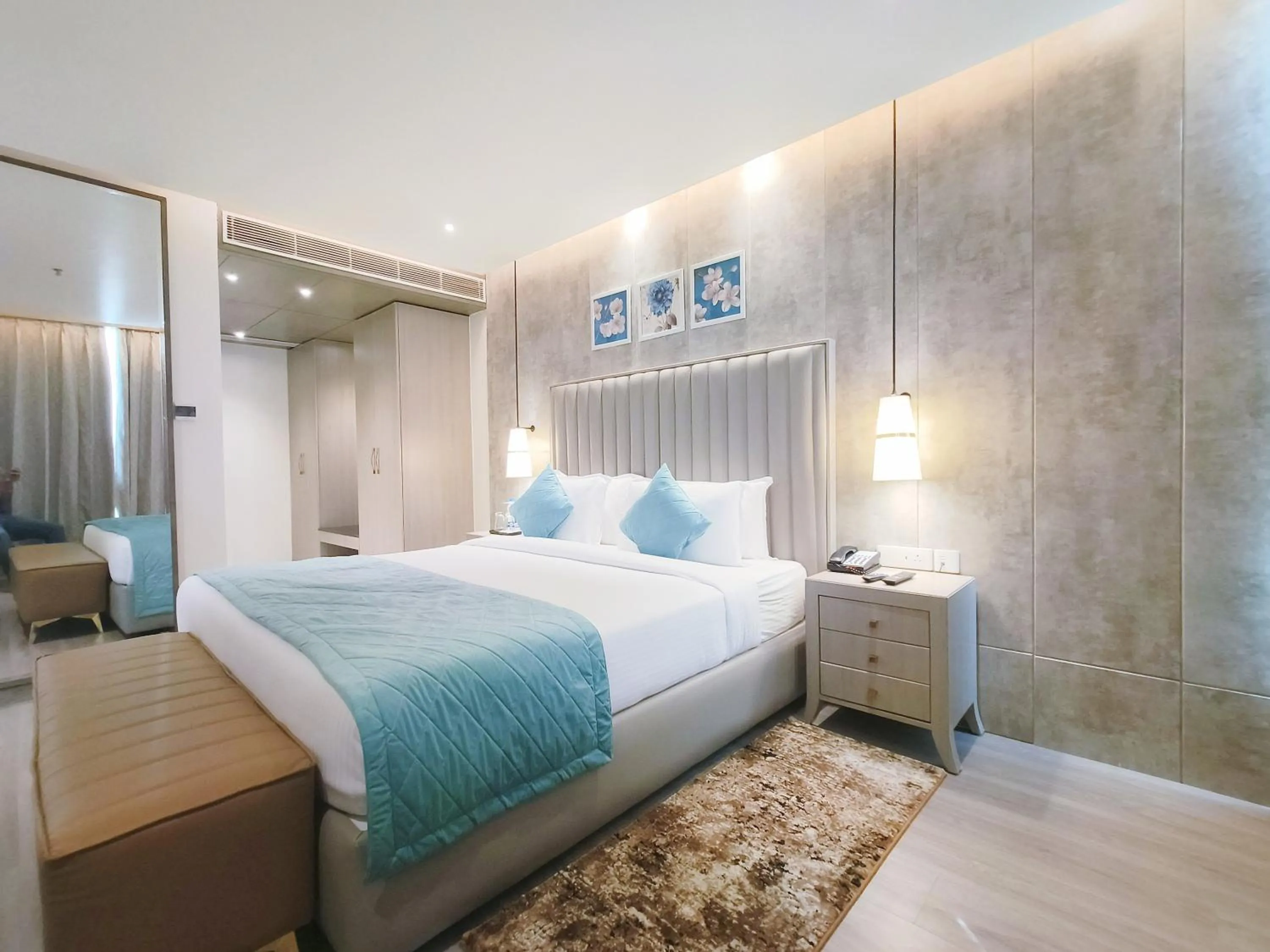 Bed in Mariton Hotel