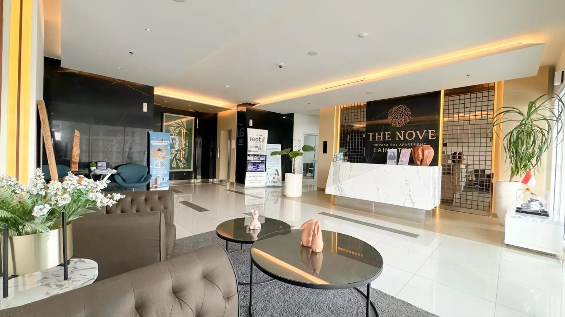 Lobby or reception in REOTEL at THE NOVE - NUVASA BAY Serviced Apartment