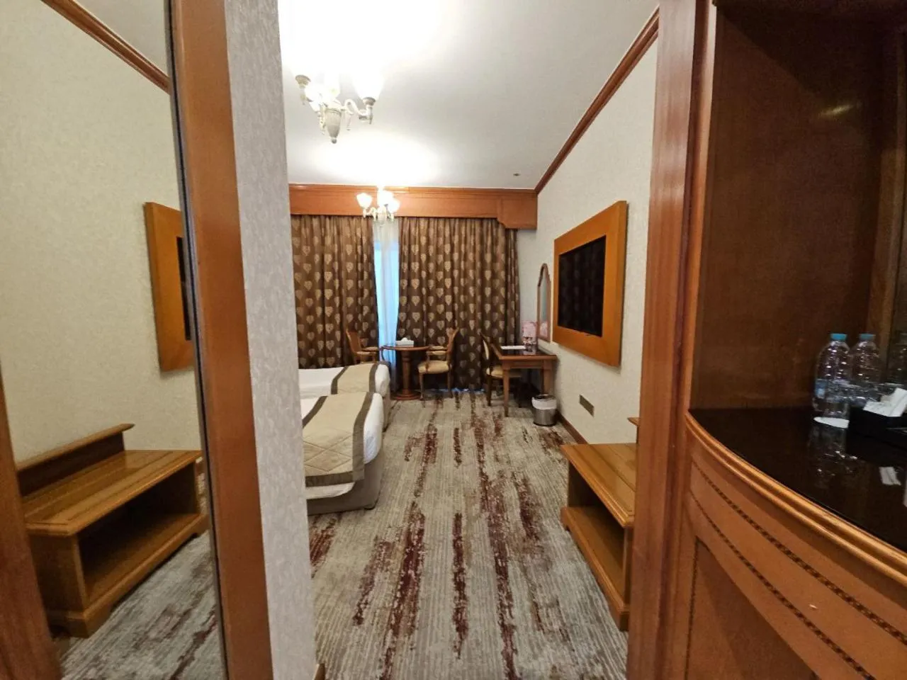 Bed in Royal Concorde Hotel & Suite