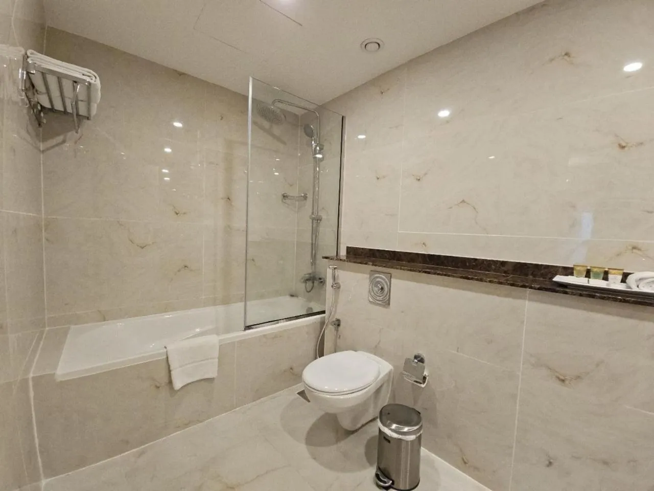 Shower in Royal Concorde Hotel & Suite