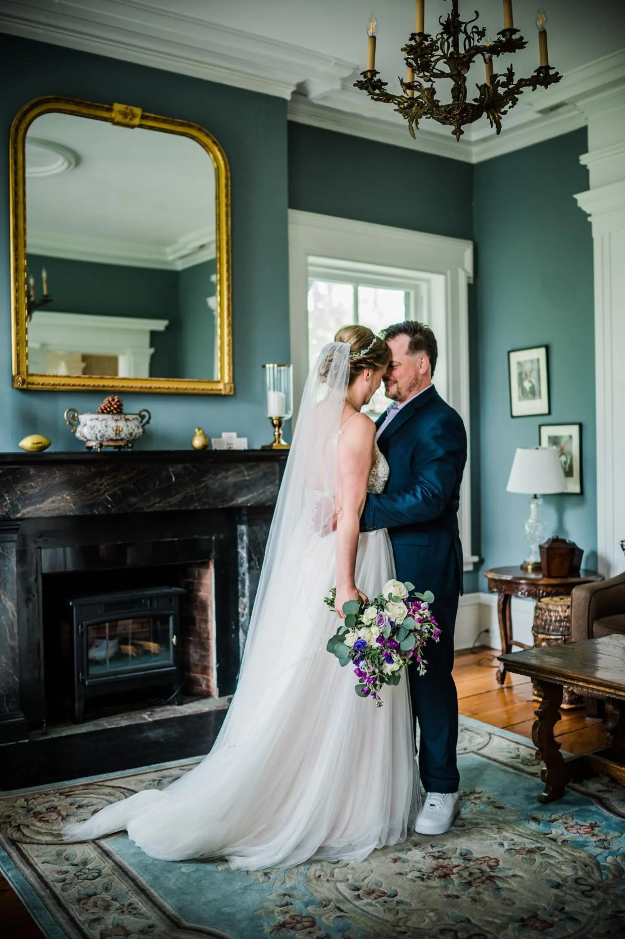 wedding in Cromwell Manor Inn