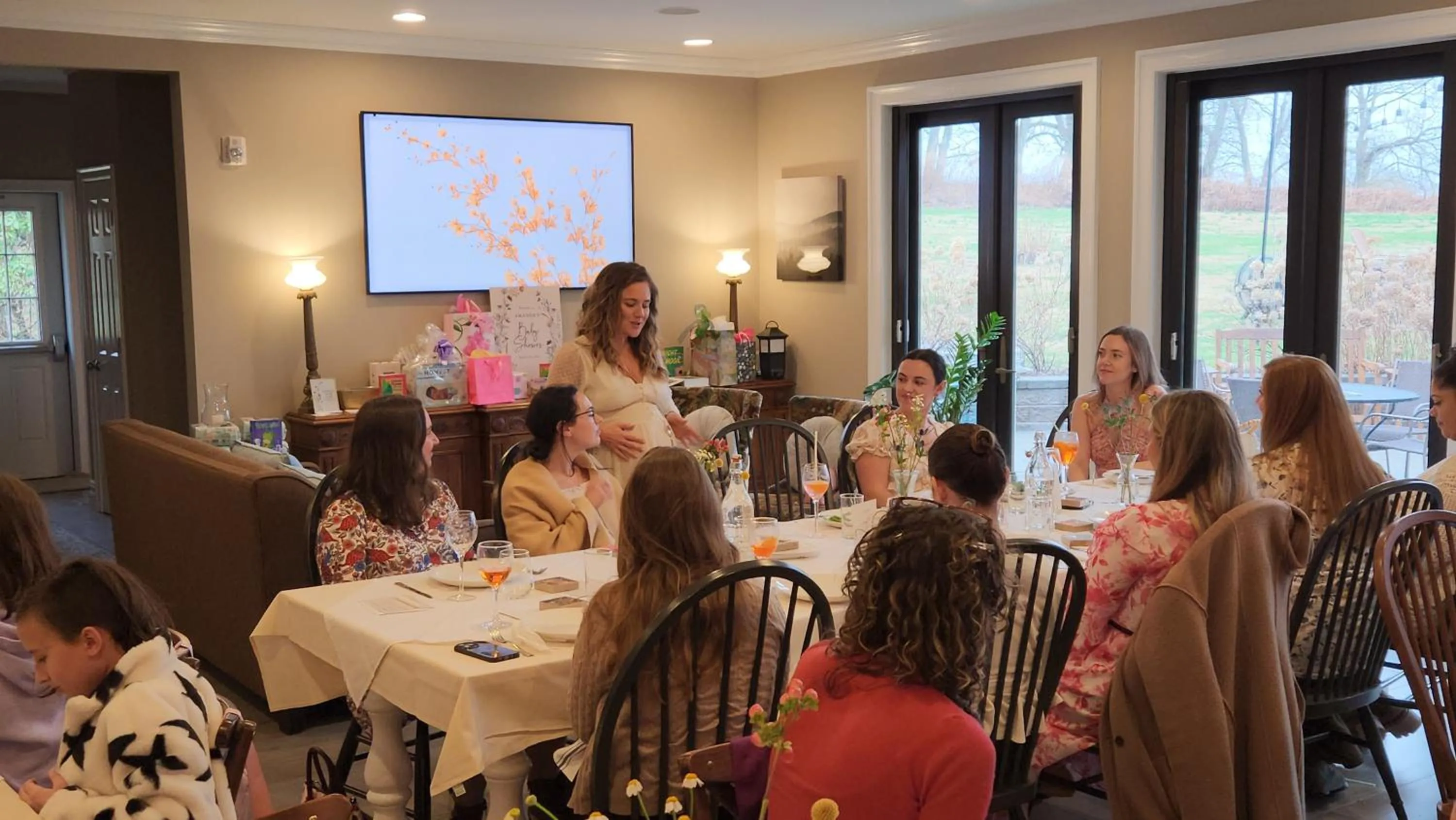 Restaurant/places to eat in Cromwell Manor Inn